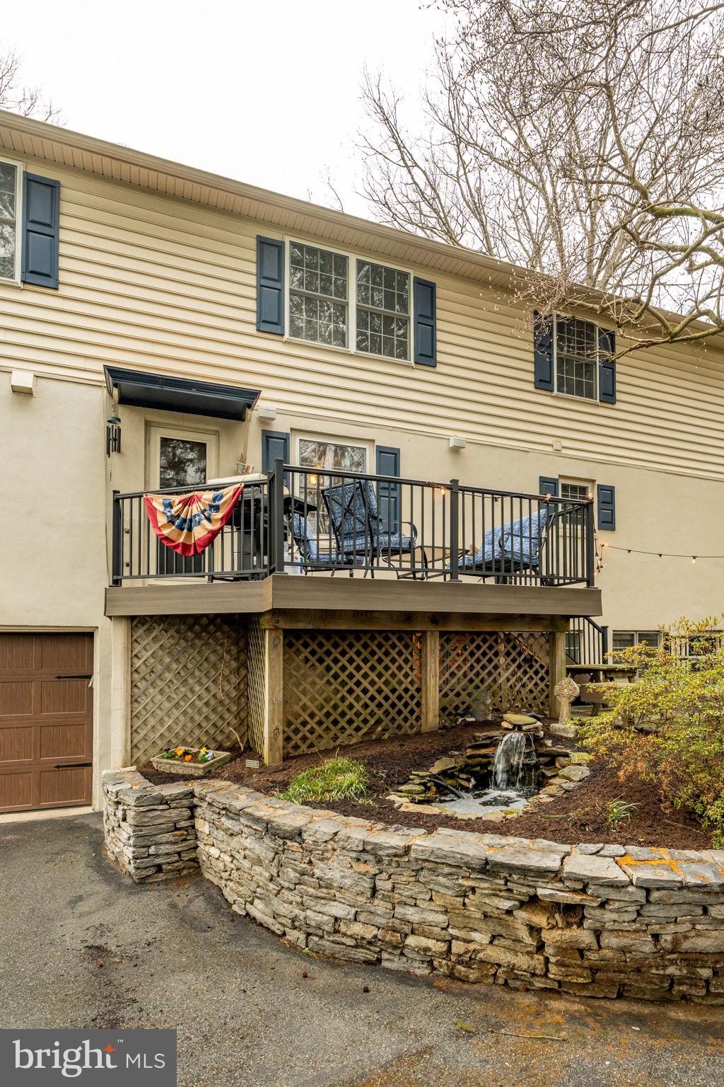 STURBRIDGE VILLAGE - Residential