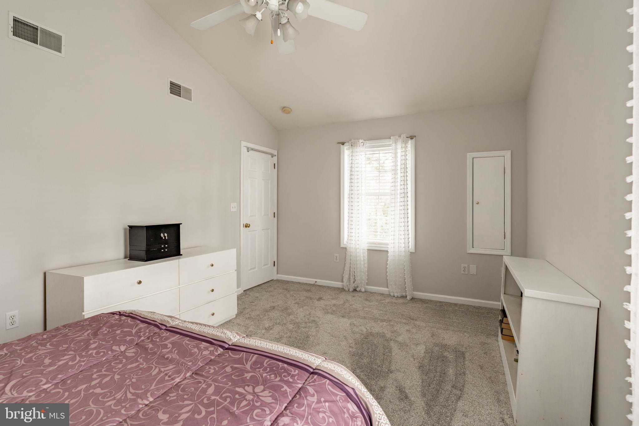 STURBRIDGE VILLAGE - Residential