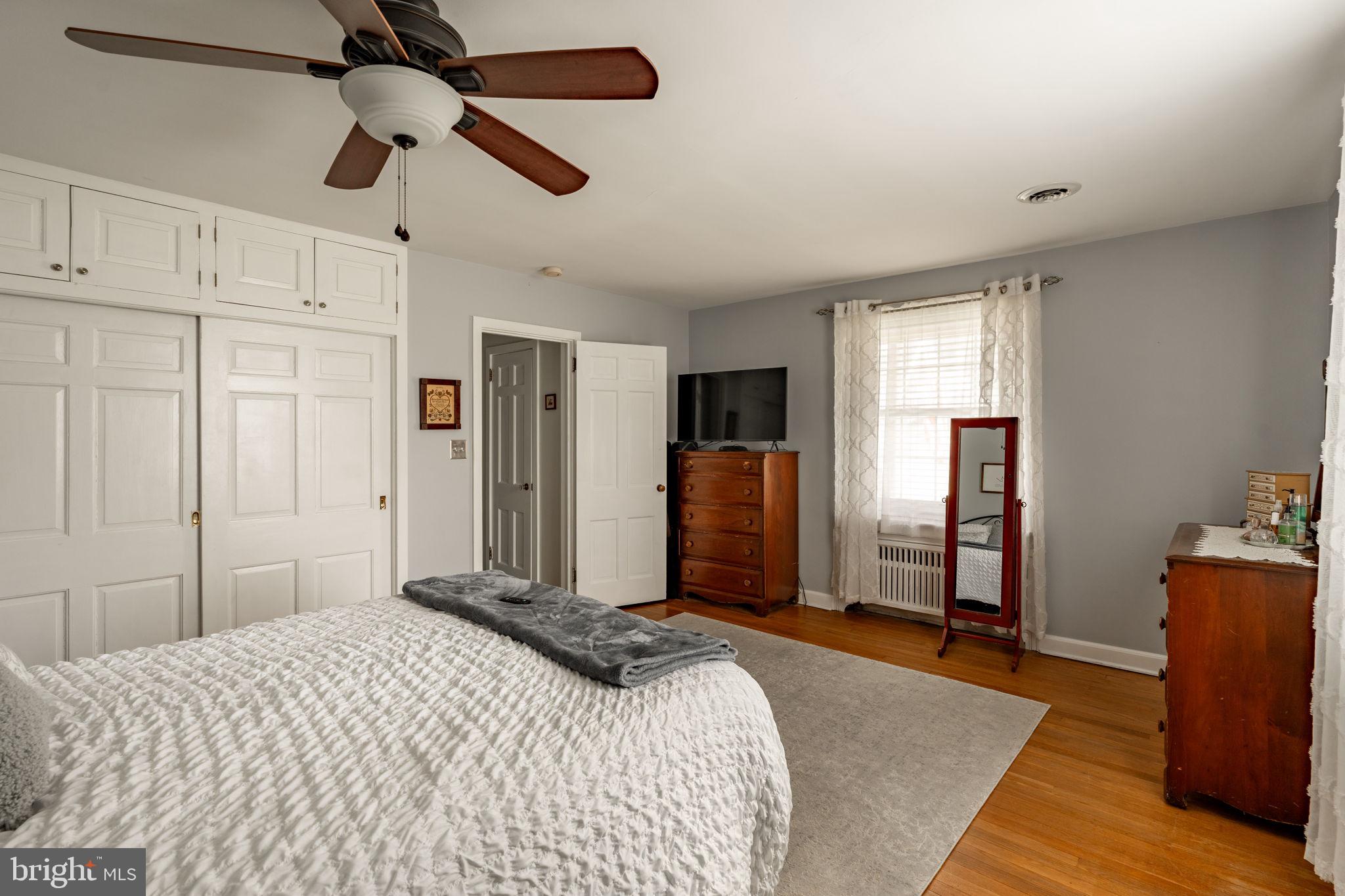 STURBRIDGE VILLAGE - Residential