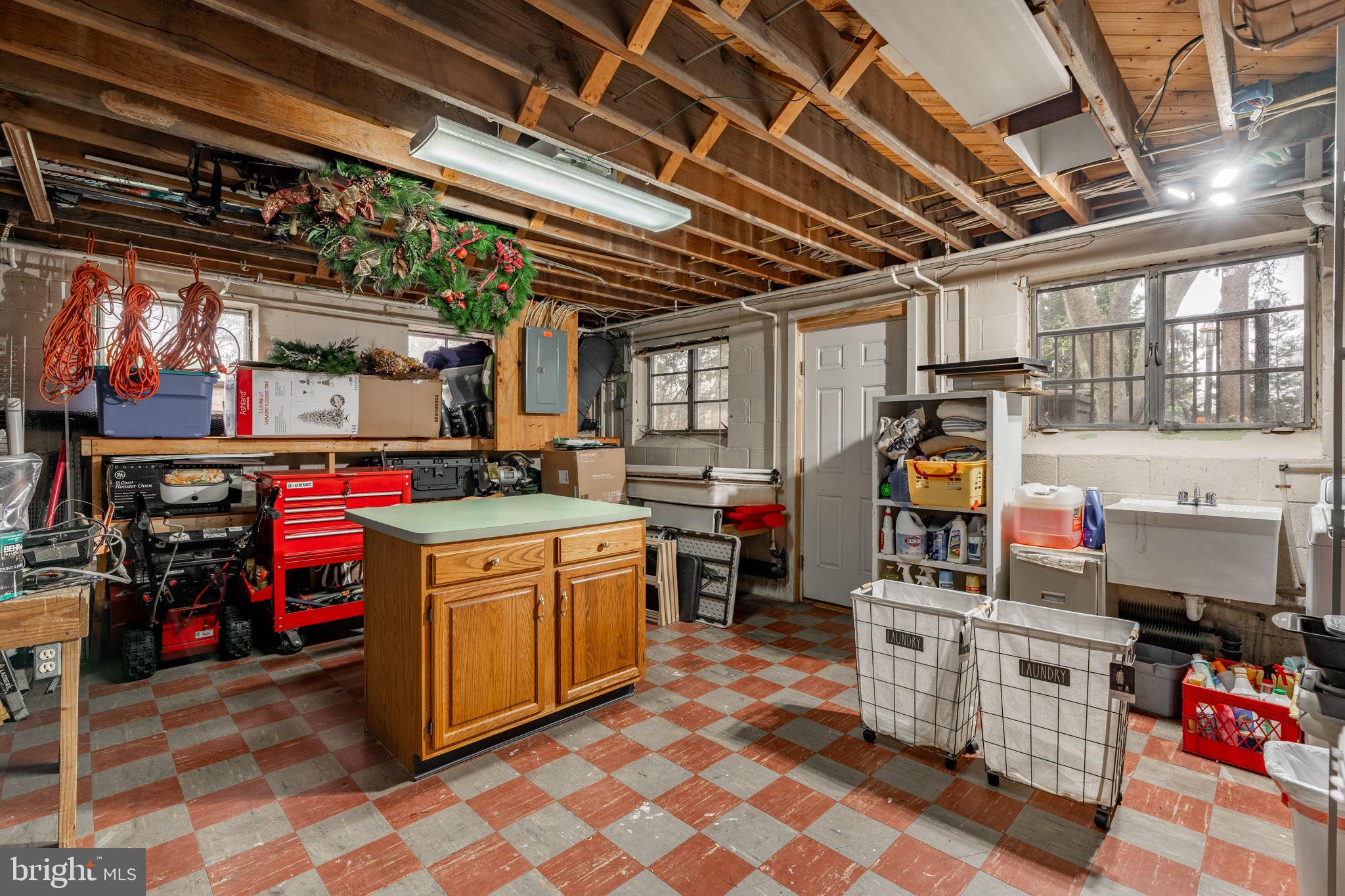 STURBRIDGE VILLAGE - Residential