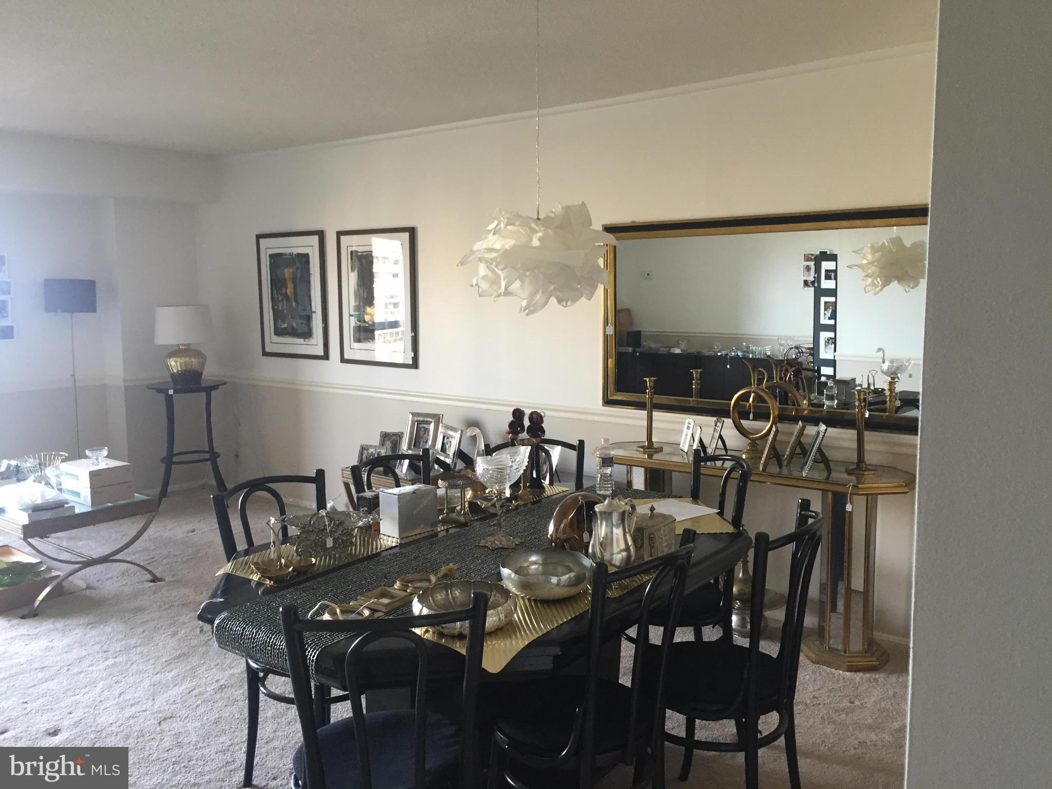 ROTONDA - Residential Lease