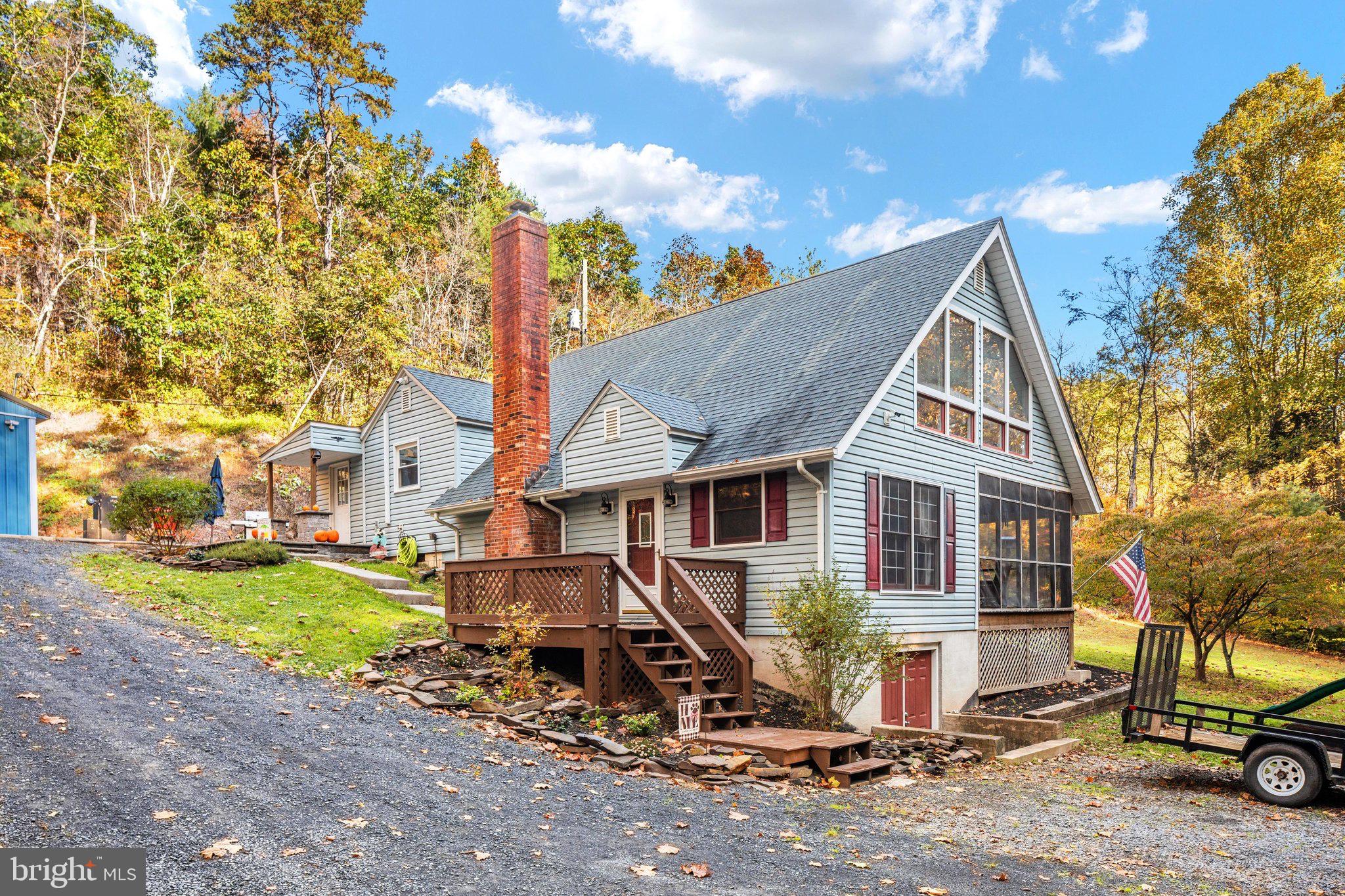 322 HOLLOW ROAD