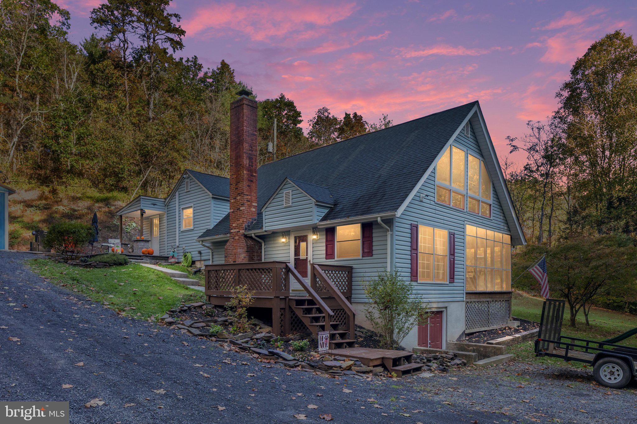 322 HOLLOW ROAD