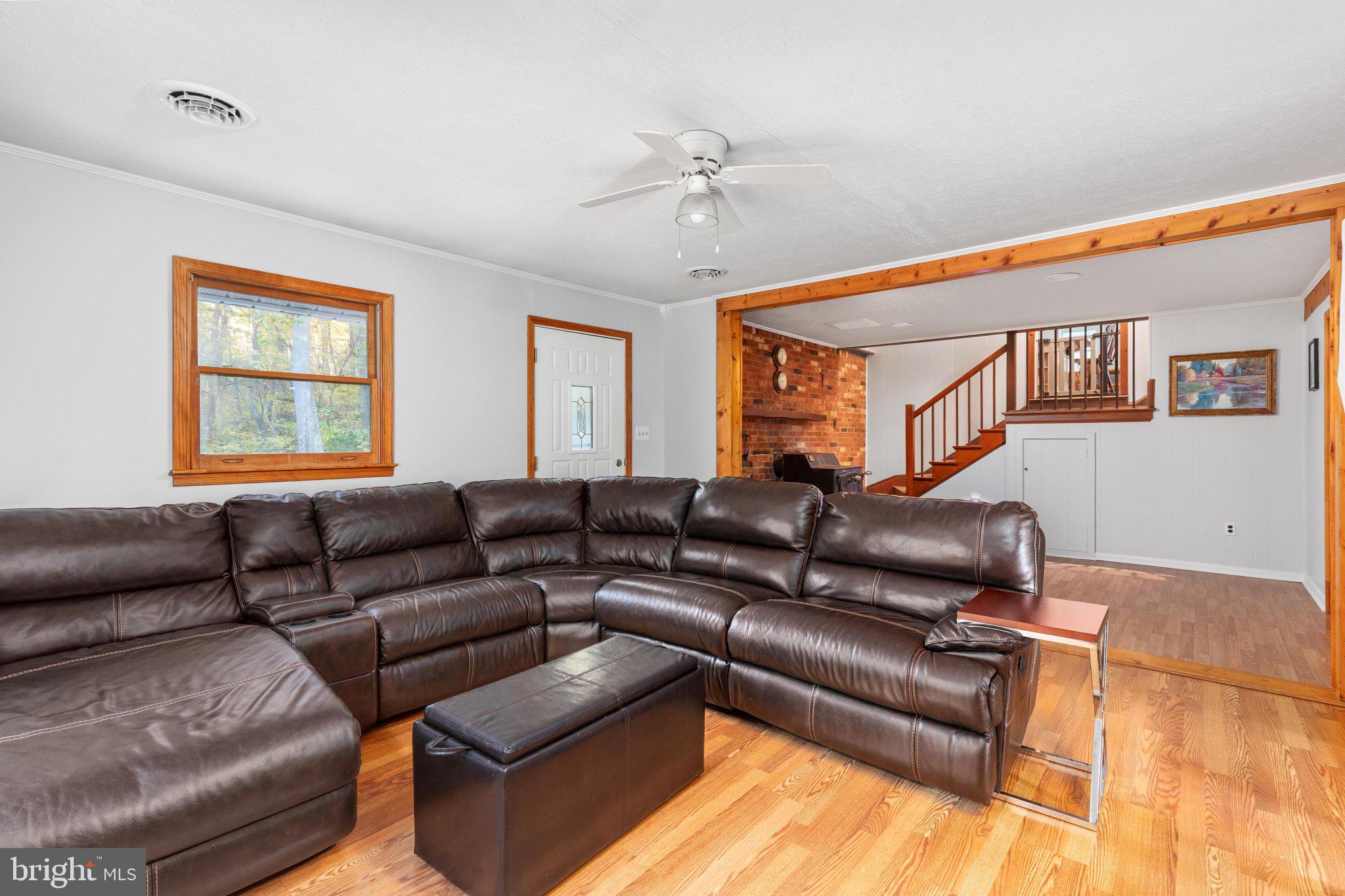 322 HOLLOW ROAD