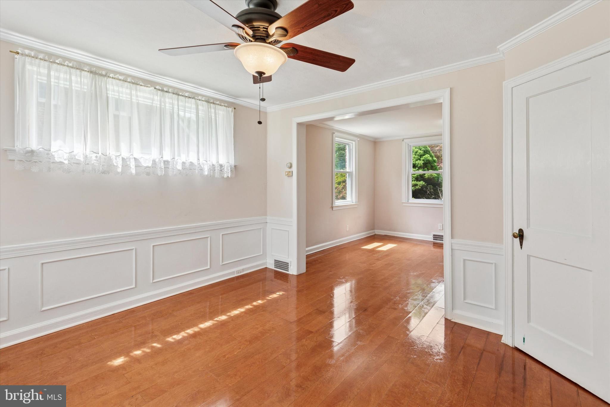 COLLEGE PARK - Residential