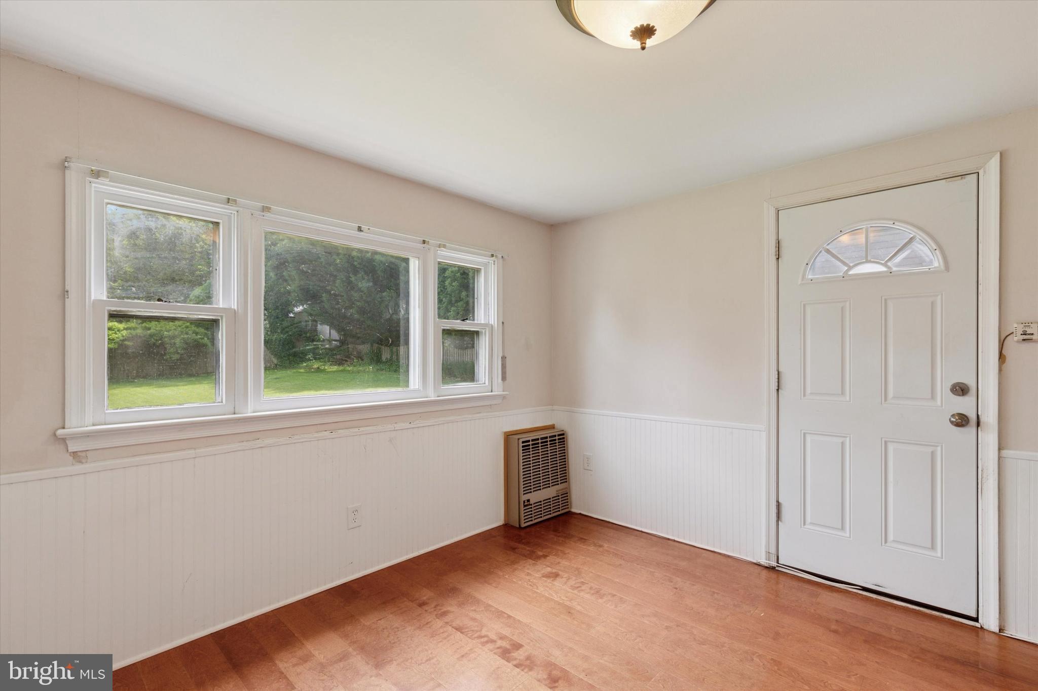 COLLEGE PARK - Residential