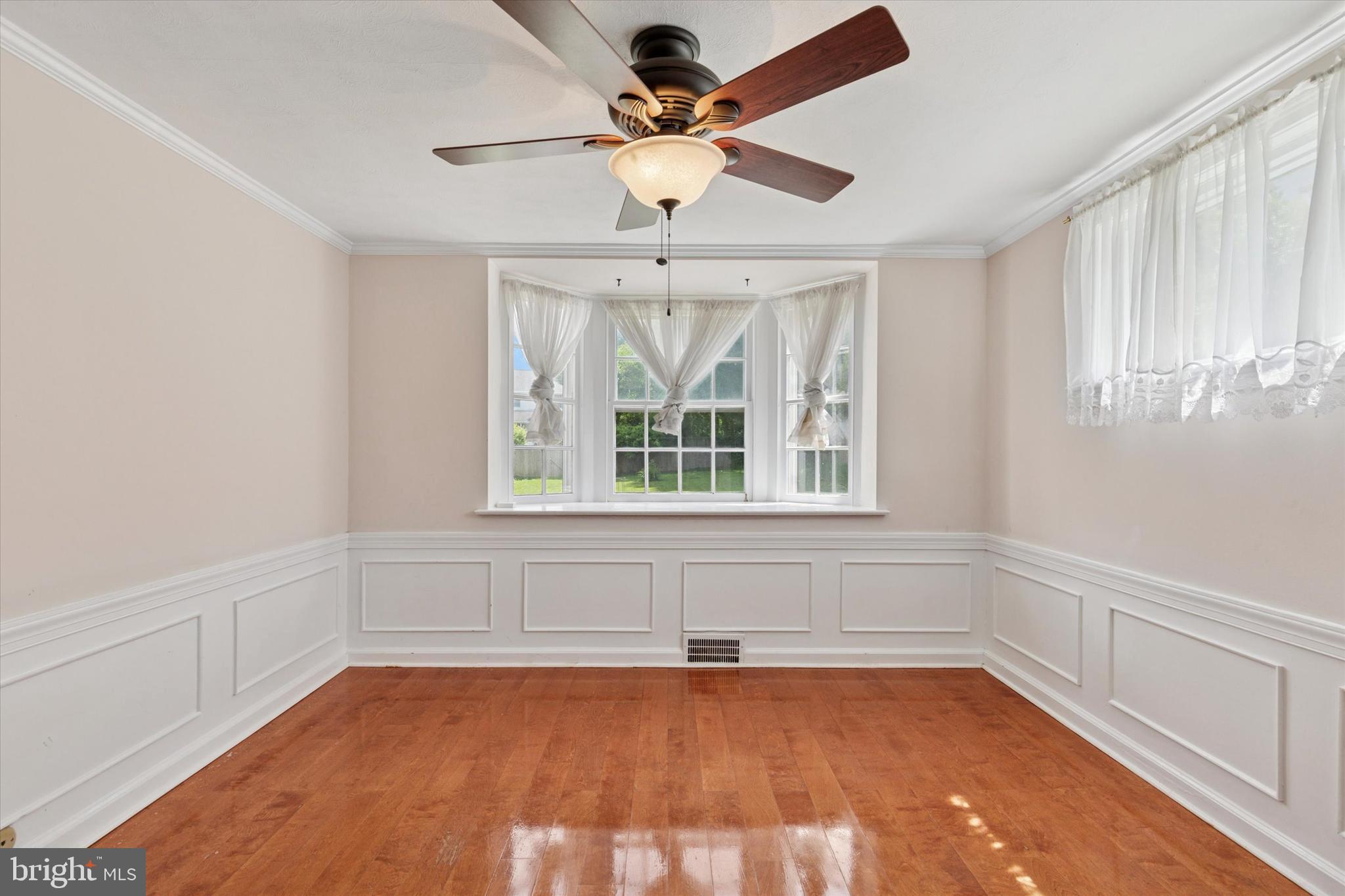 COLLEGE PARK - Residential