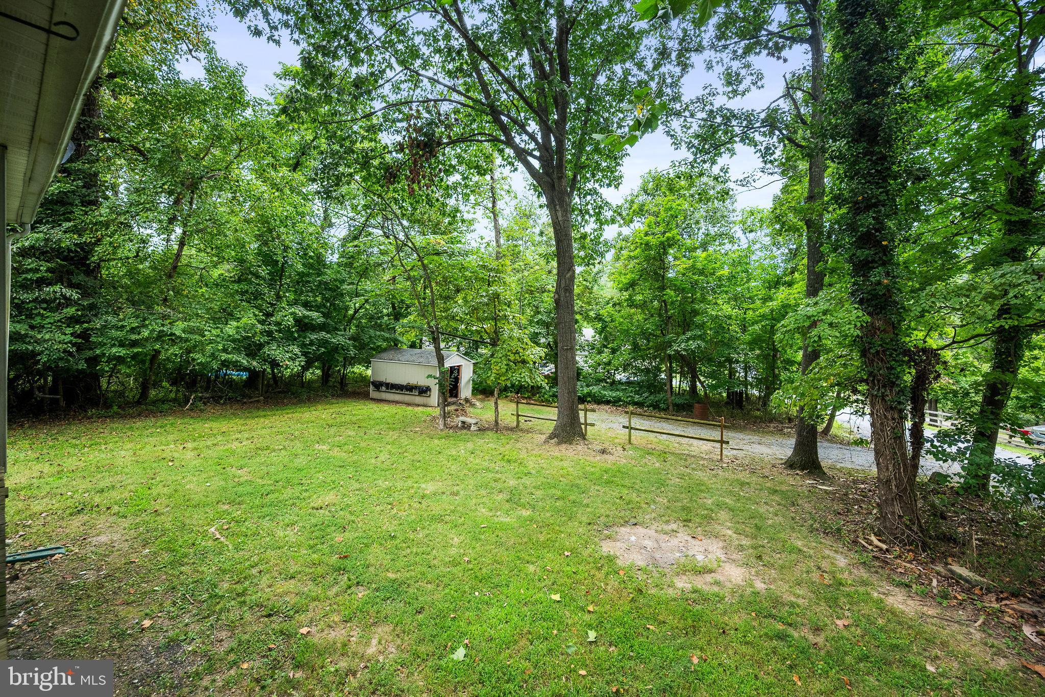 KEYES FERRY ACRES - Residential