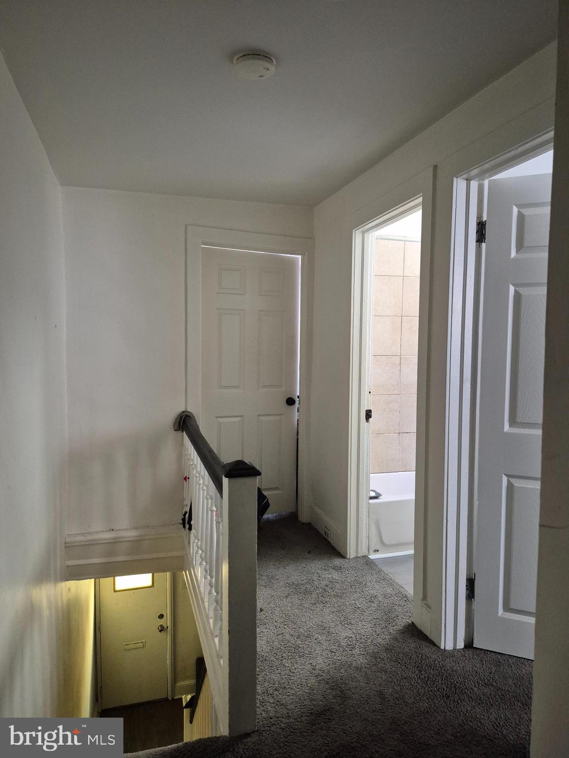 KENSINGTON - Residential