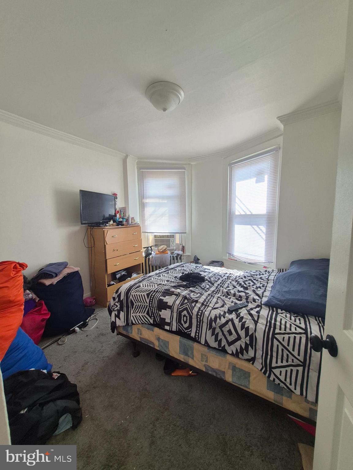 KENSINGTON - Residential