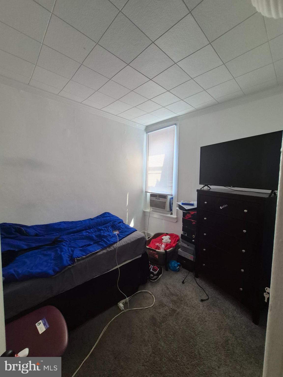 KENSINGTON - Residential