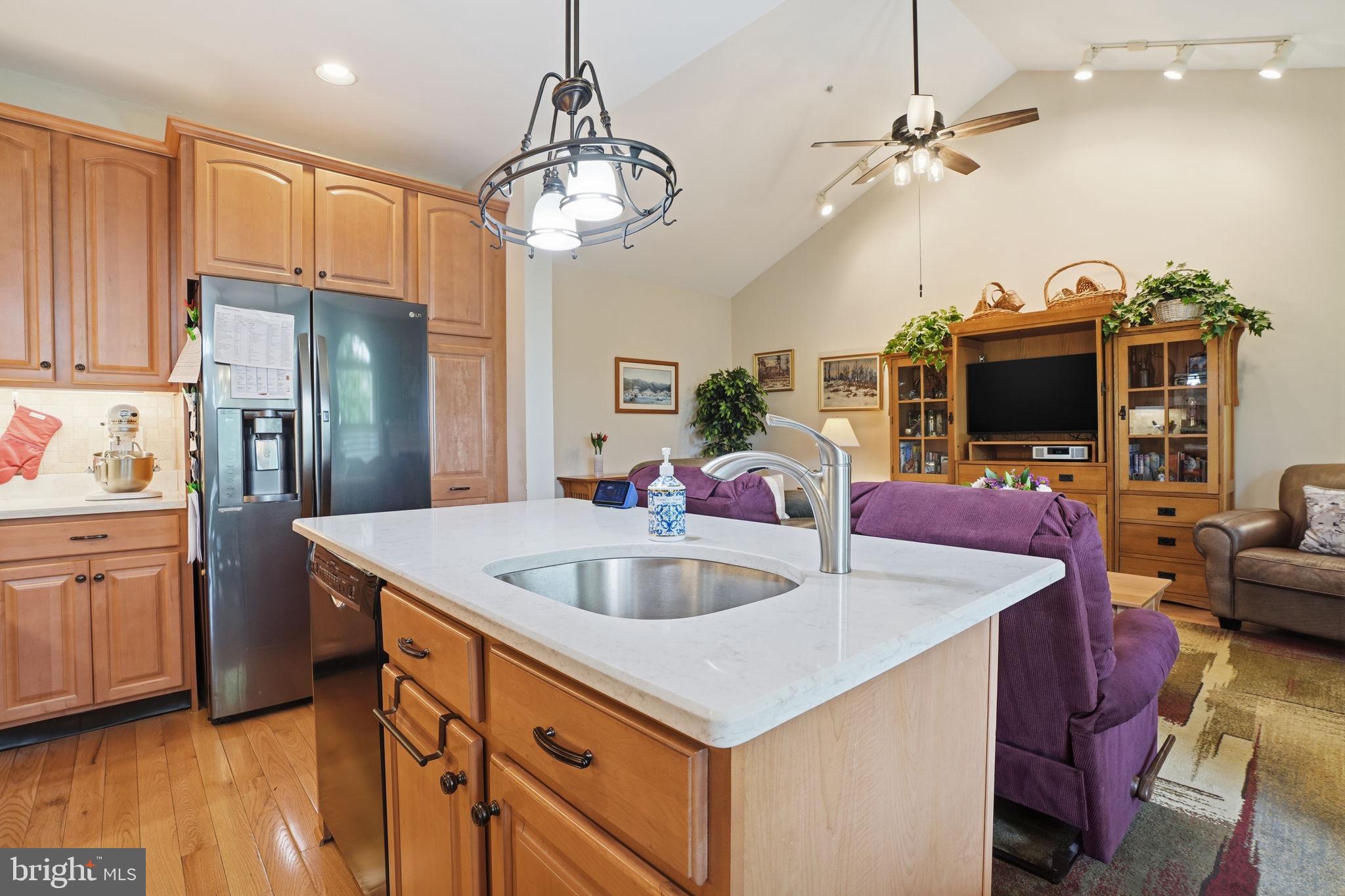 LAMPLIGHTER VILLAGE - Residential