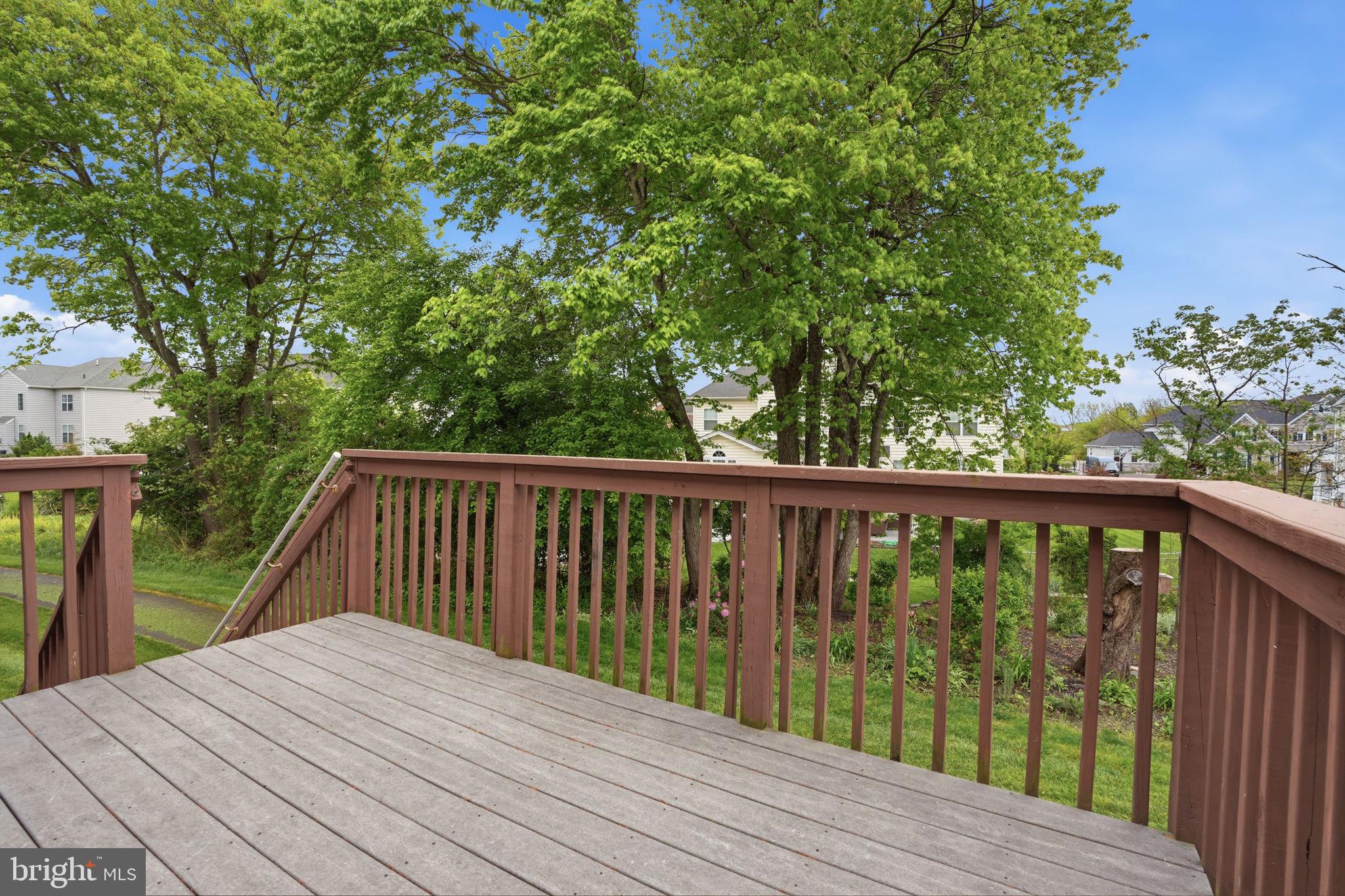 LAMPLIGHTER VILLAGE - Residential
