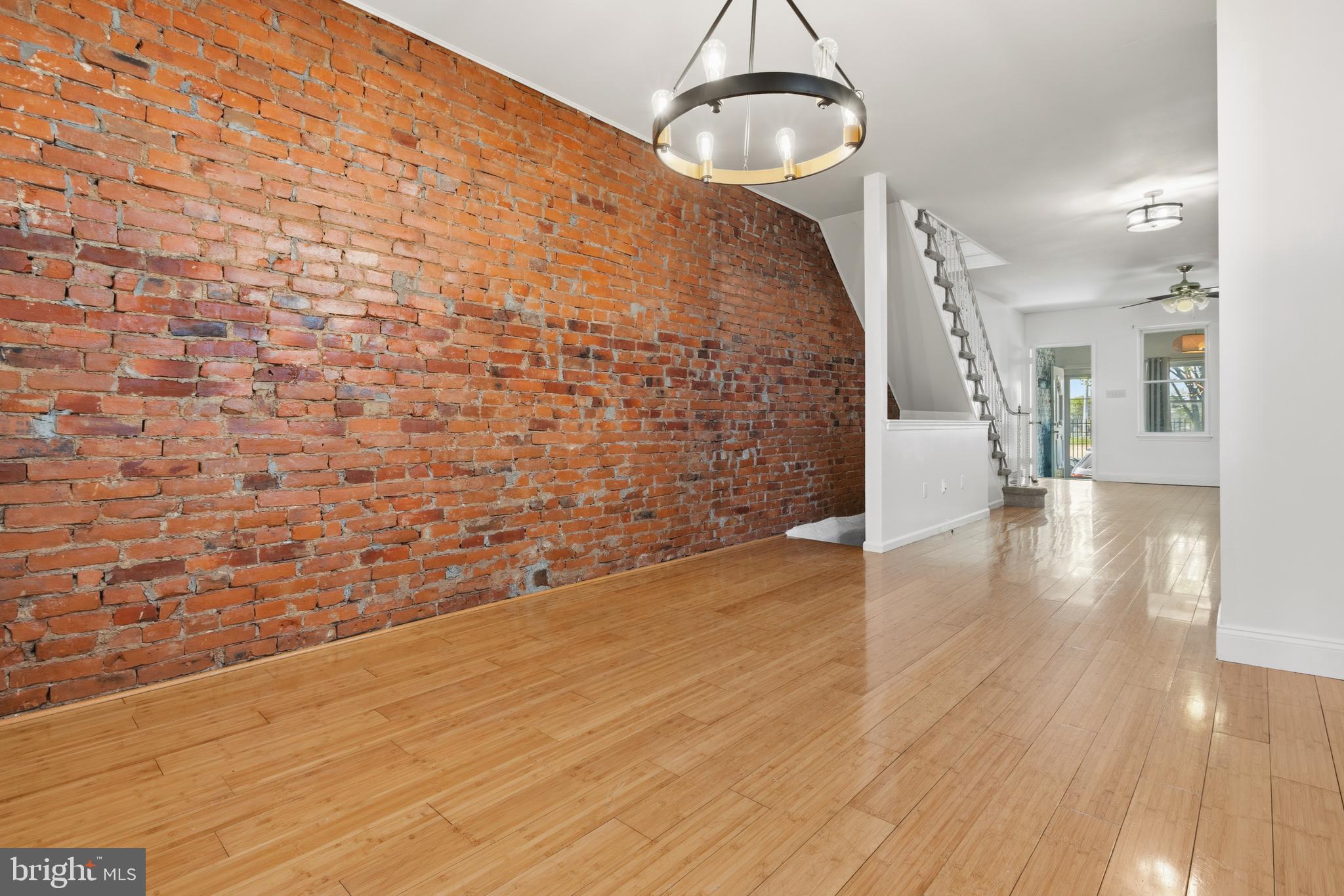 PORT RICHMOND - Residential