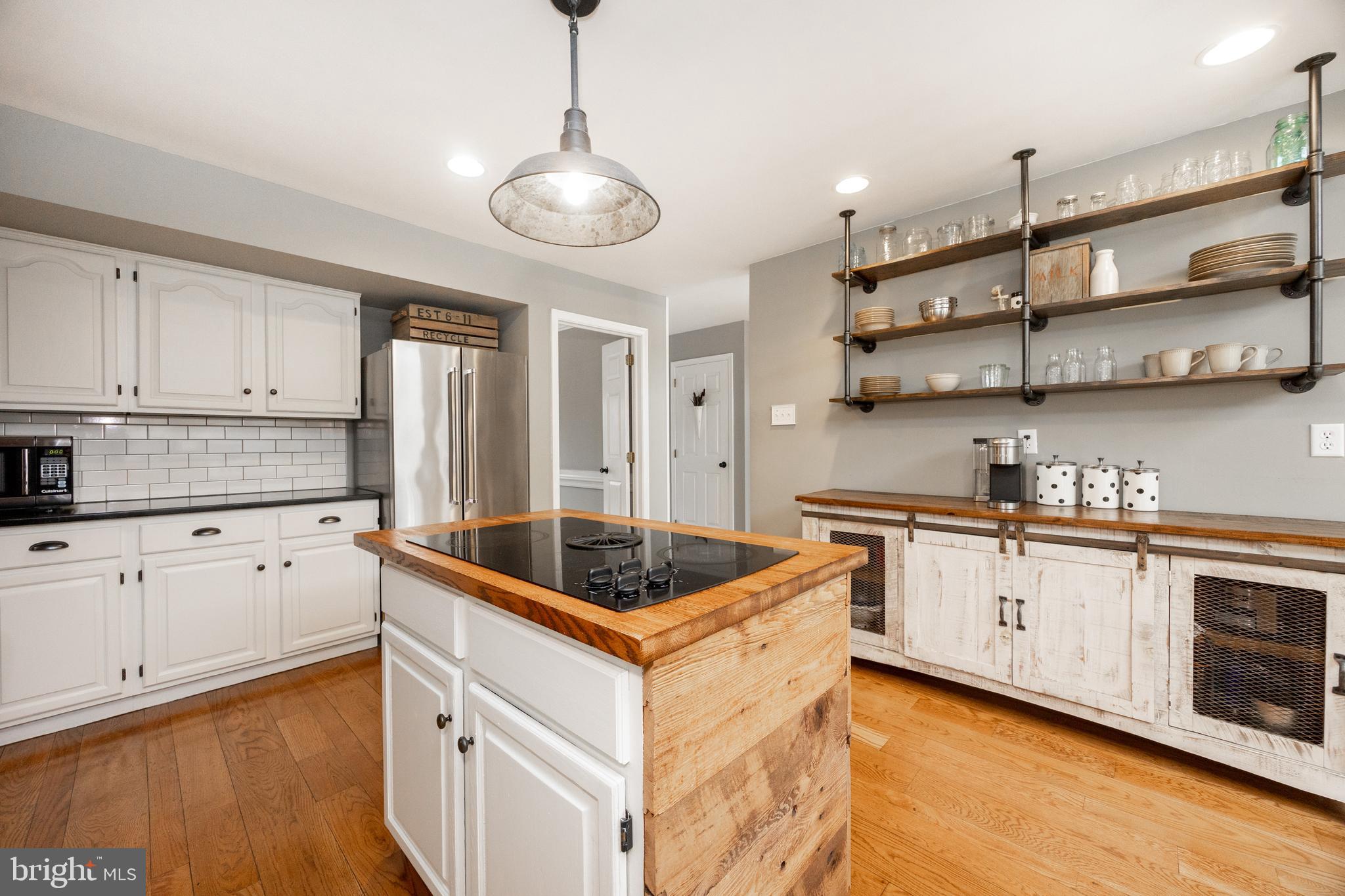 MCCLEOD POND - Residential