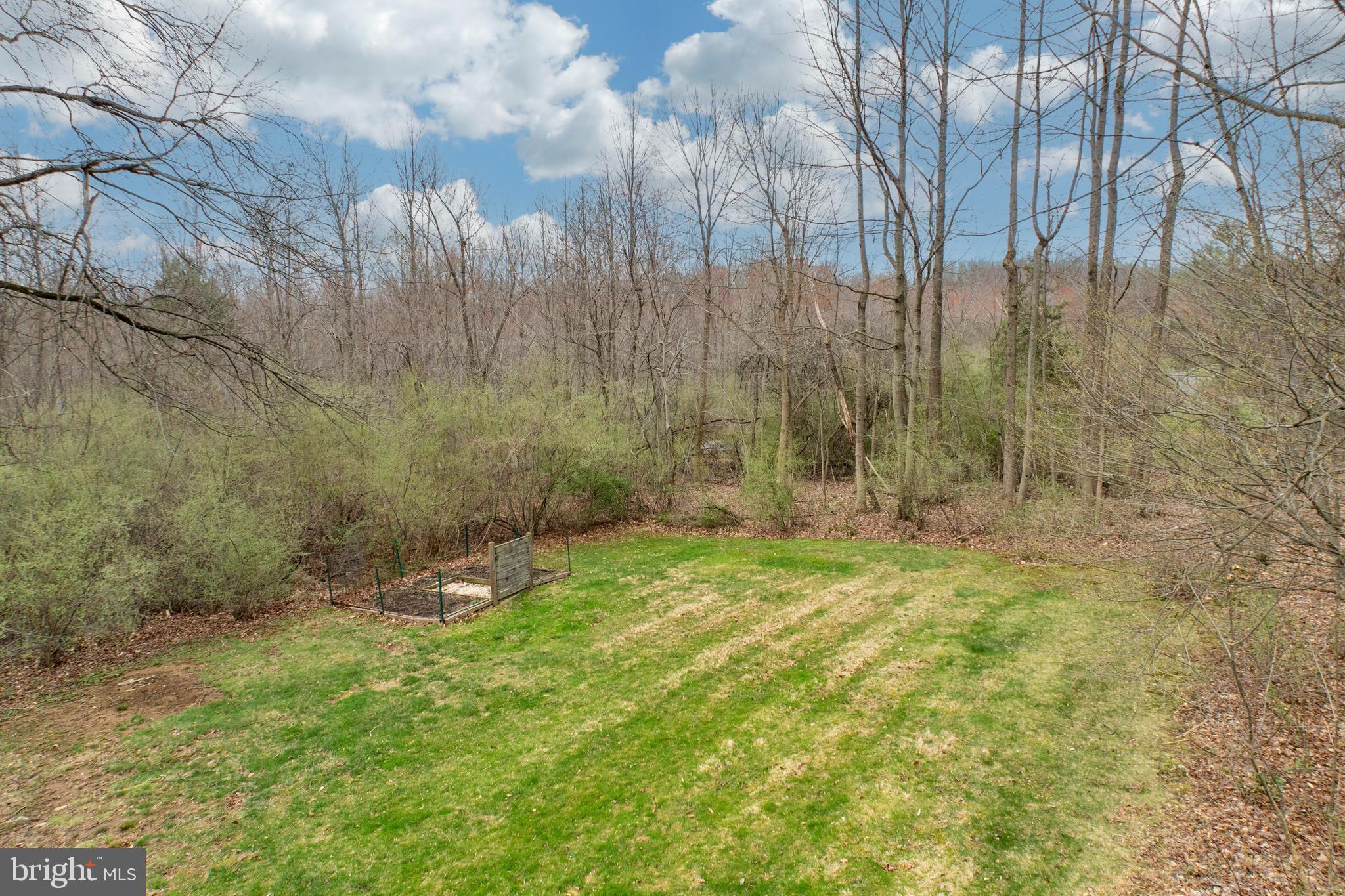 MCCLEOD POND - Residential