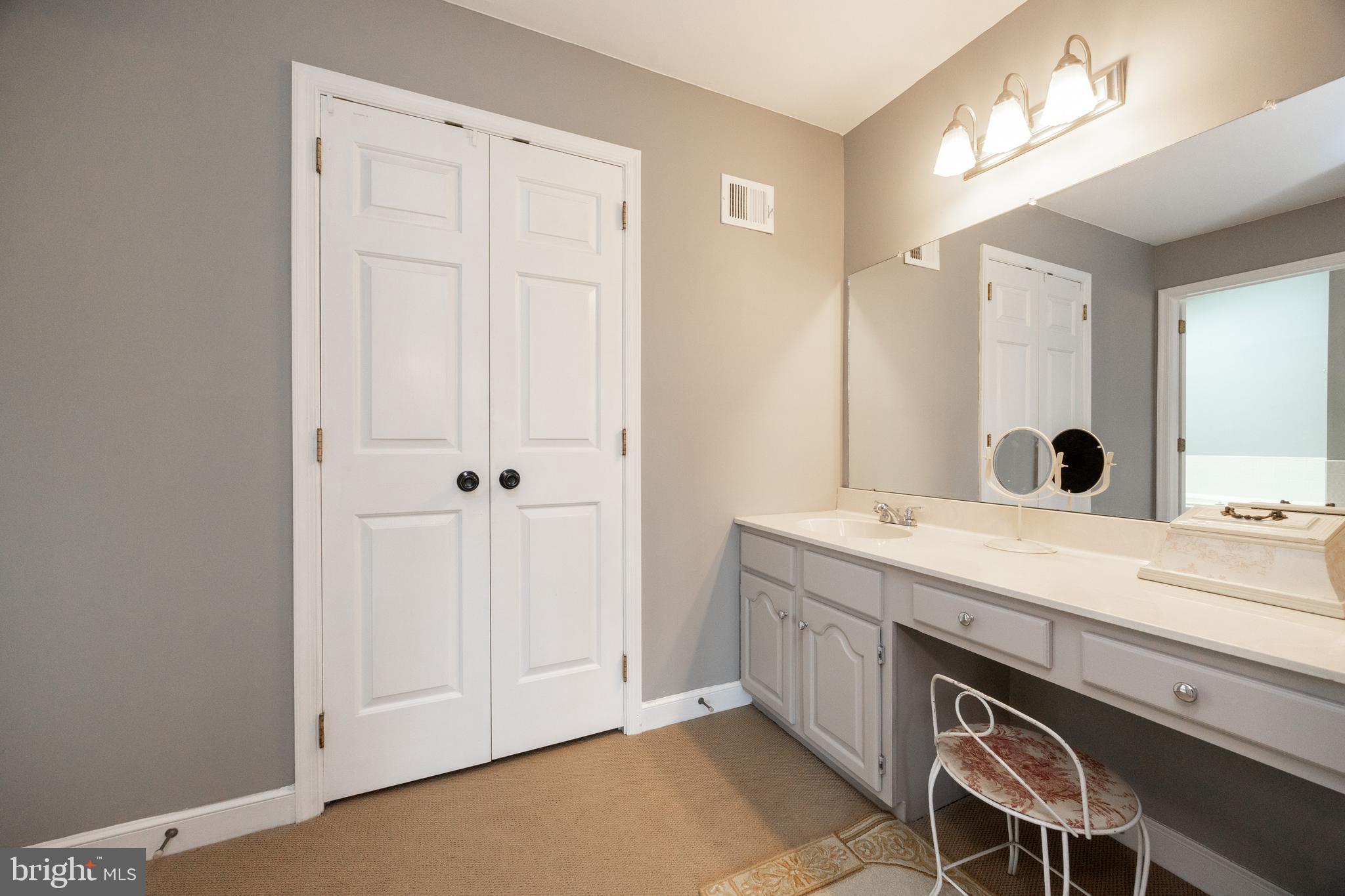 MCCLEOD POND - Residential