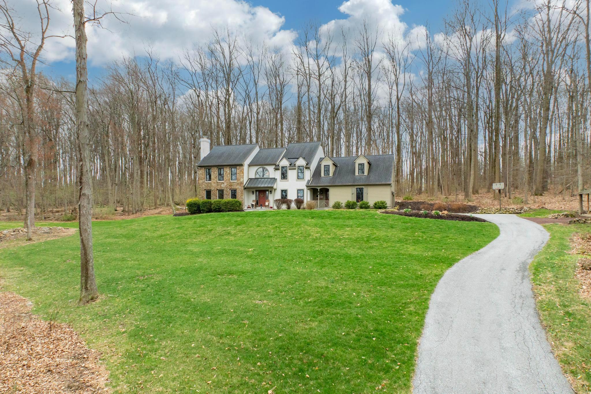 MCCLEOD POND - Residential