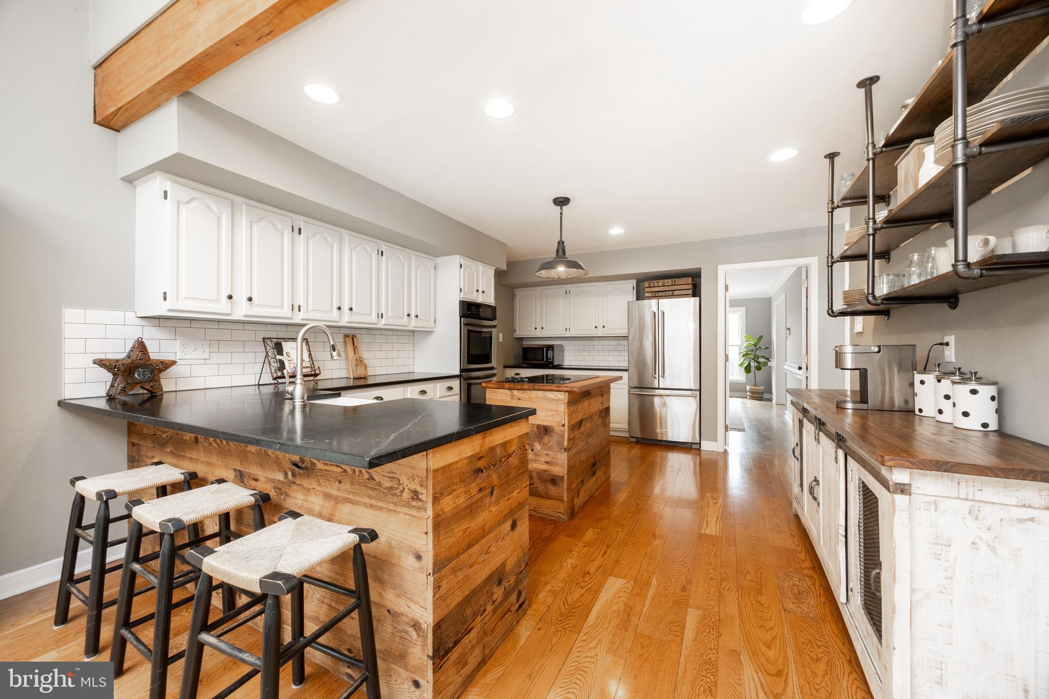 MCCLEOD POND - Residential