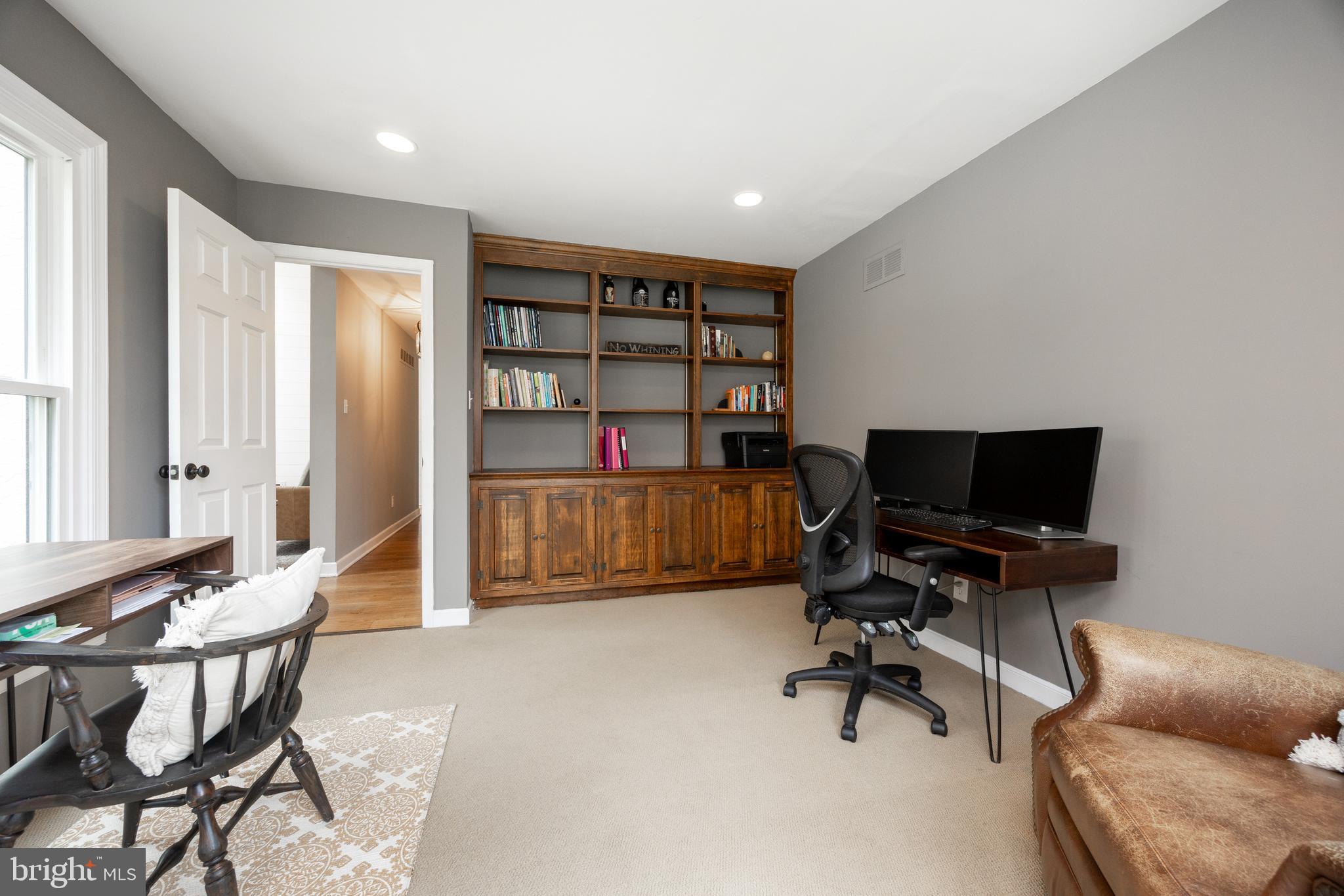 MCCLEOD POND - Residential