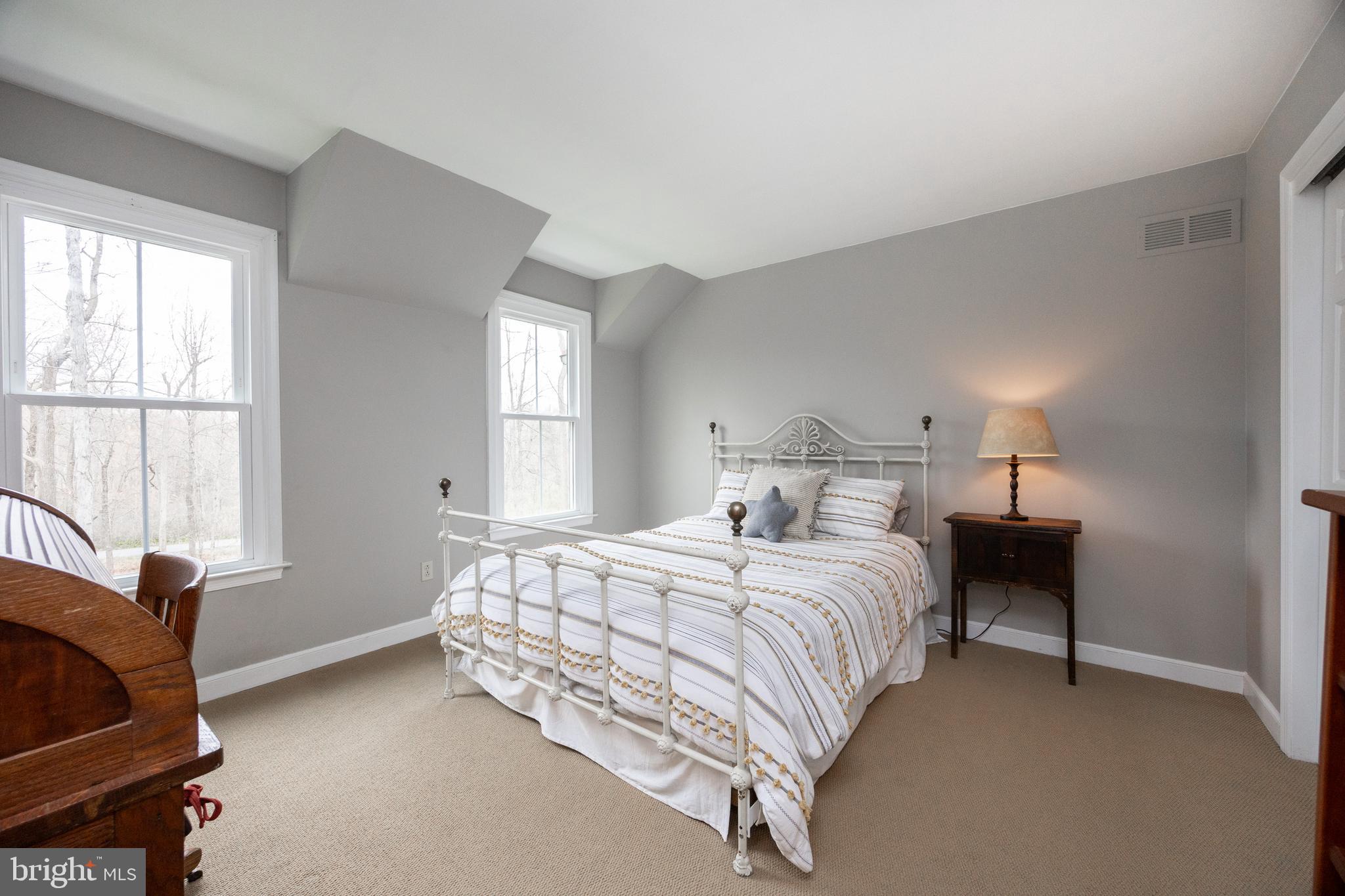 MCCLEOD POND - Residential