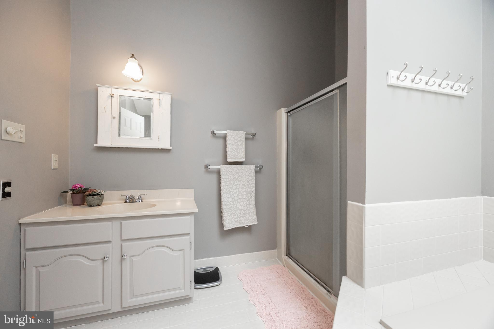 MCCLEOD POND - Residential