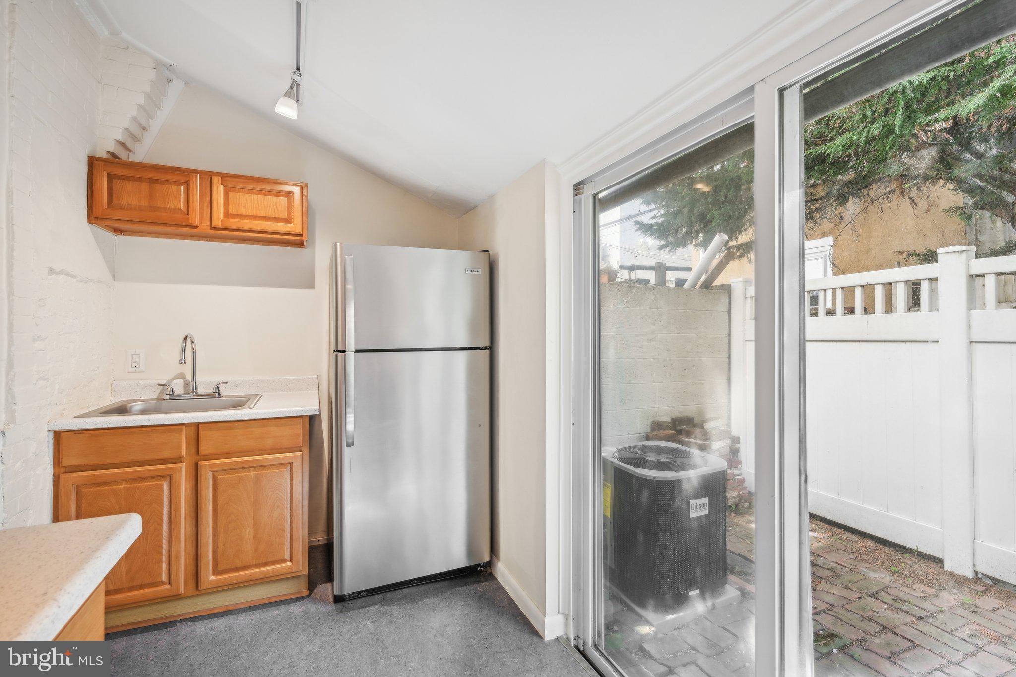 ART MUSEUM AREA - Residential