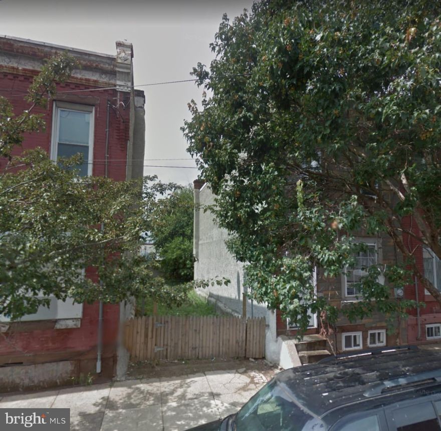 Large 14x75 ft RSA5 zoned lot. This lot is located between red hot Frankford ave and Aramingo Ave.  Only a couple of blocks away from the large 155 unit development at 2035 E Lehigh ave at Frankford and Lehigh ave. New construction on the 2000 blocks of Auburn and Rush st and more. Backs up to a large development  on Rush st and another large new development on Somerset Ave. Drive by today to see all of the action.