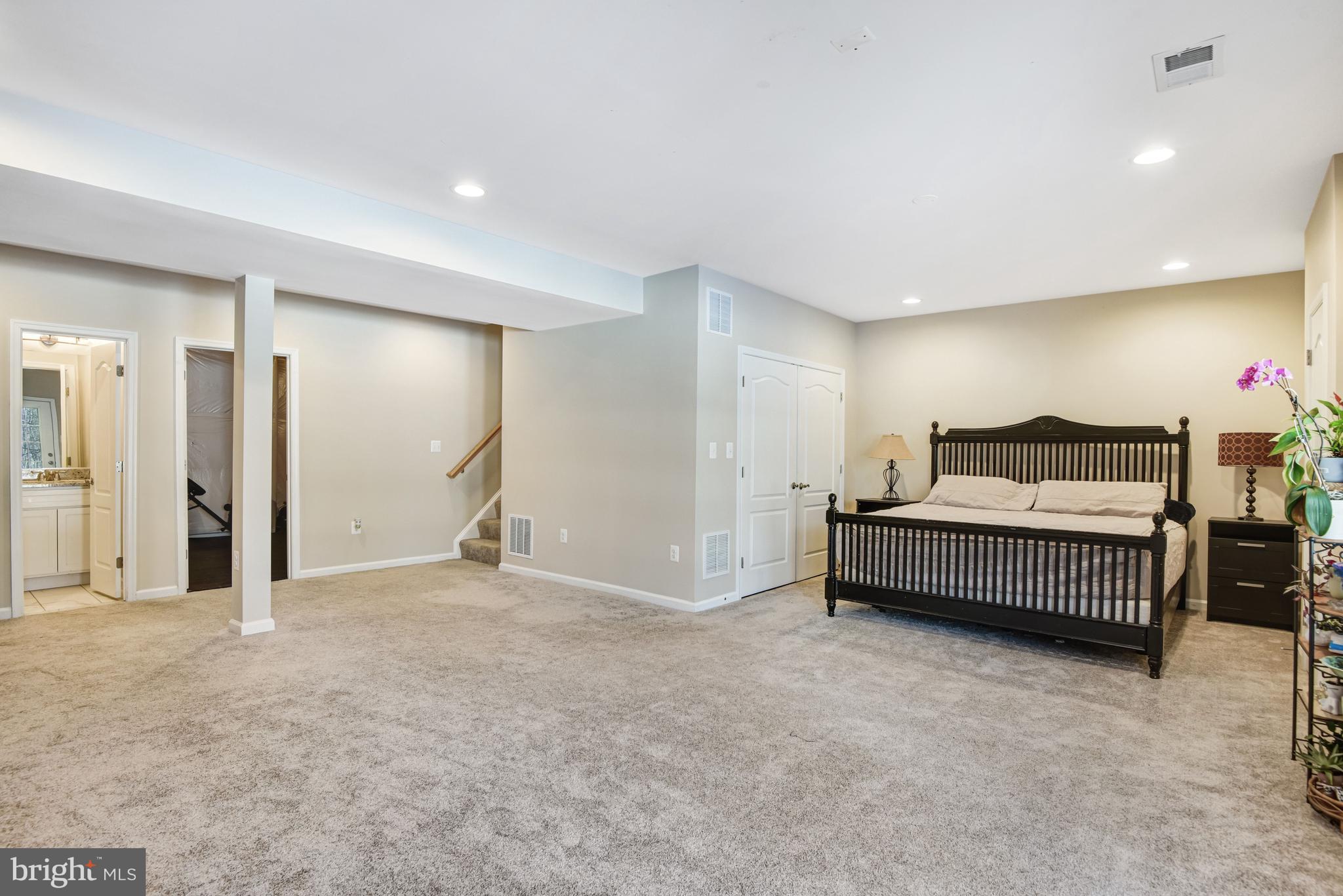 DOMINION VALLEY COUNTRY CLUB - Residential