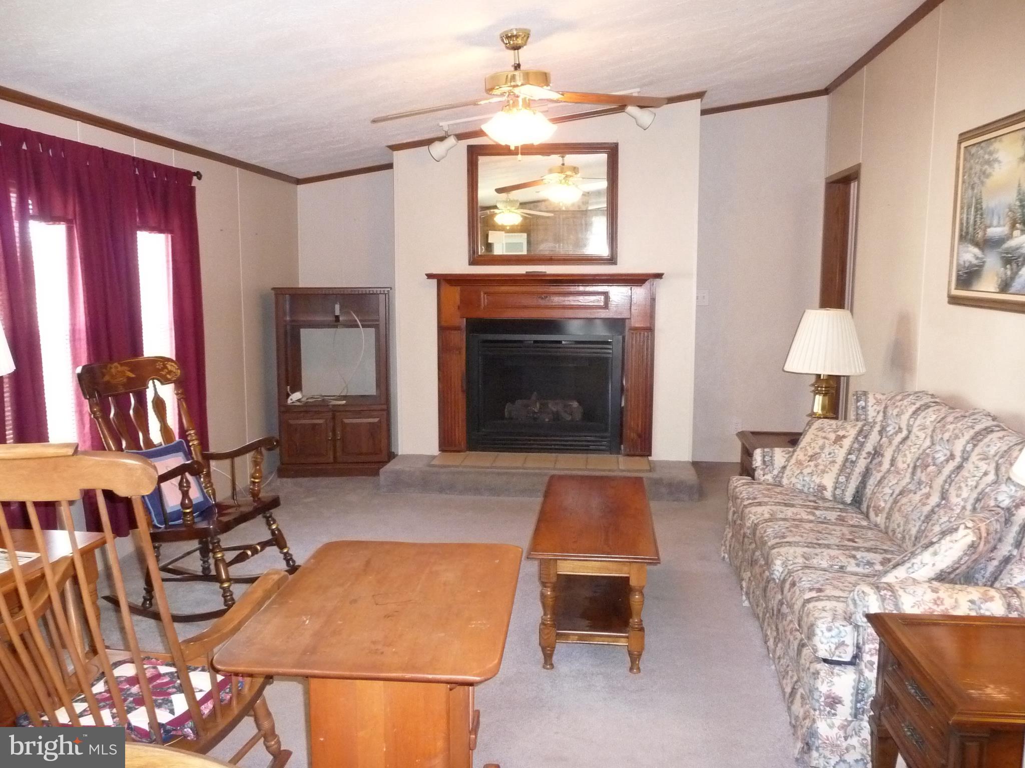 CEDAR MANOR - Residential