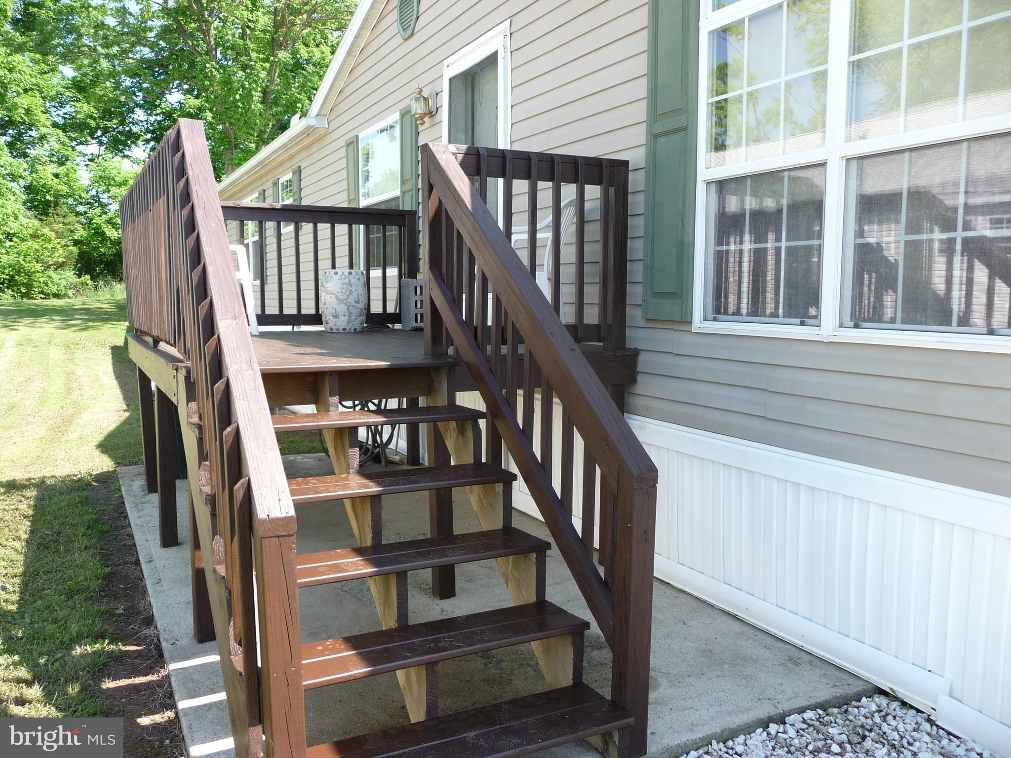 CEDAR MANOR - Residential