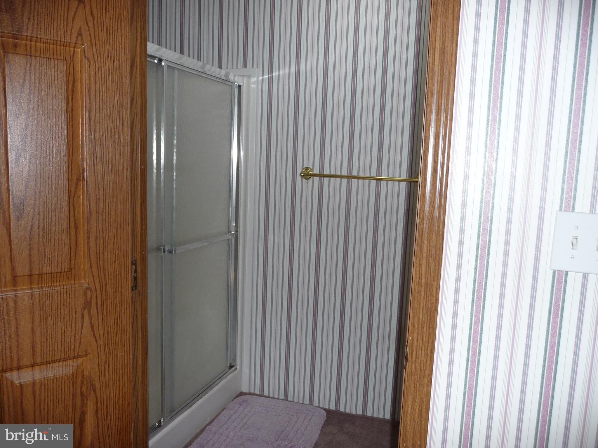 CEDAR MANOR - Residential