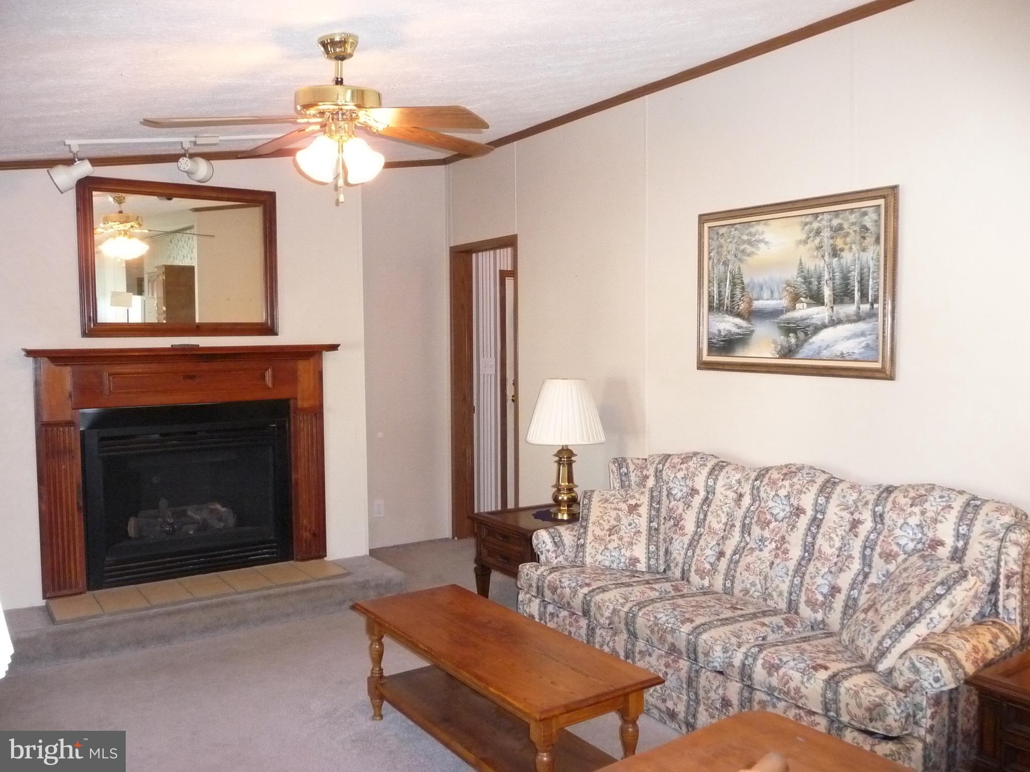 CEDAR MANOR - Residential