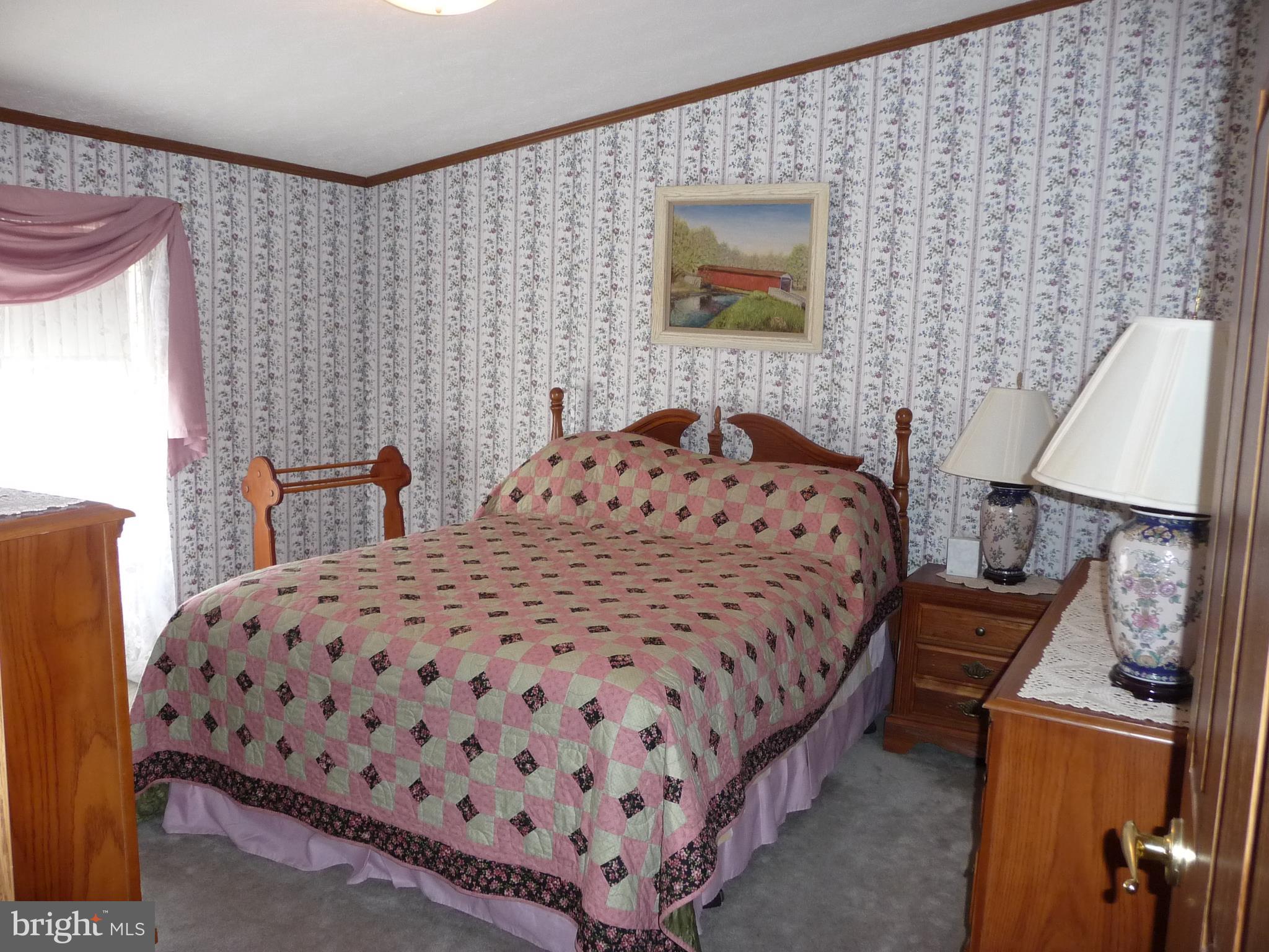 CEDAR MANOR - Residential