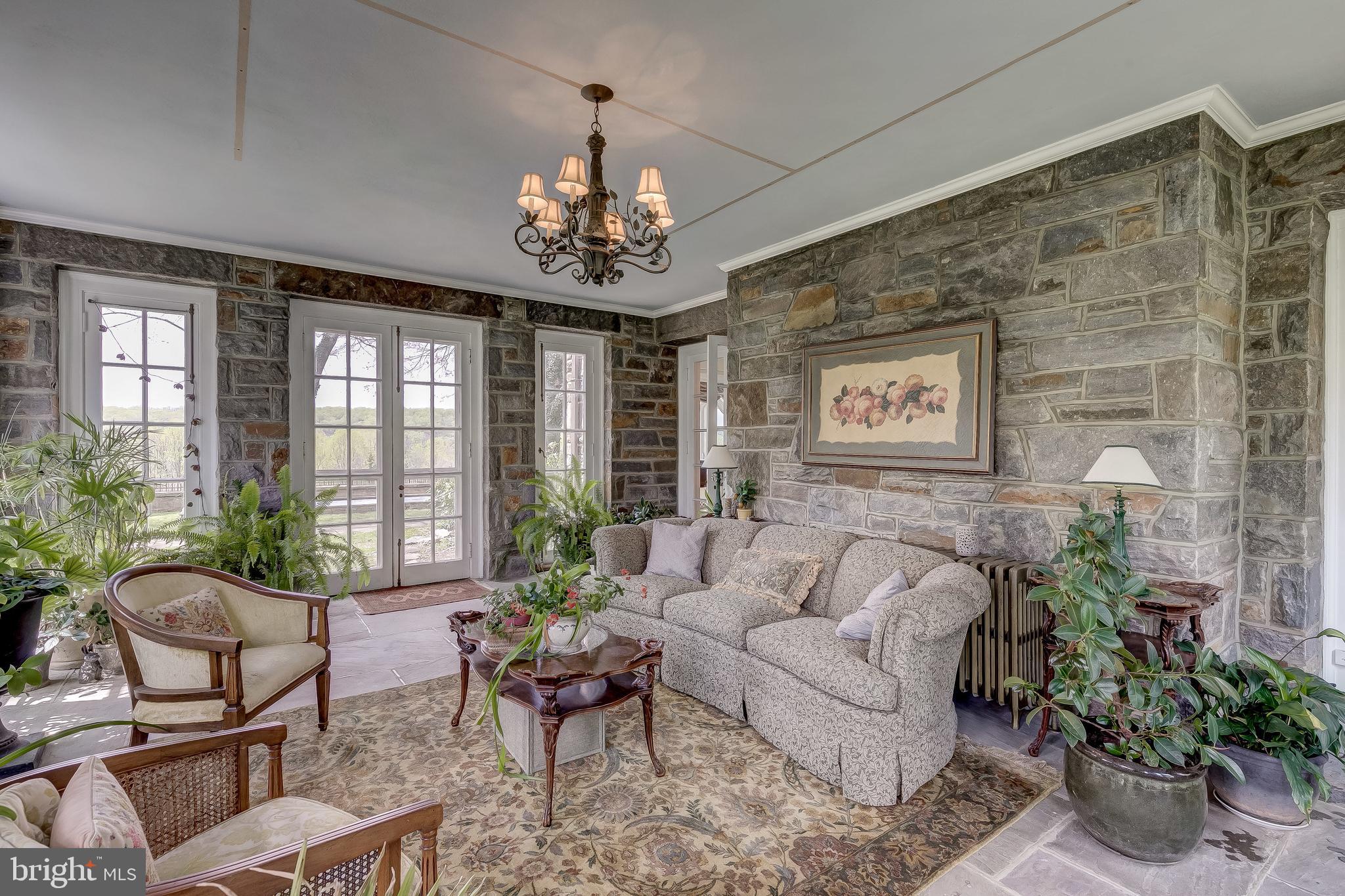 WYNDDON - Residential