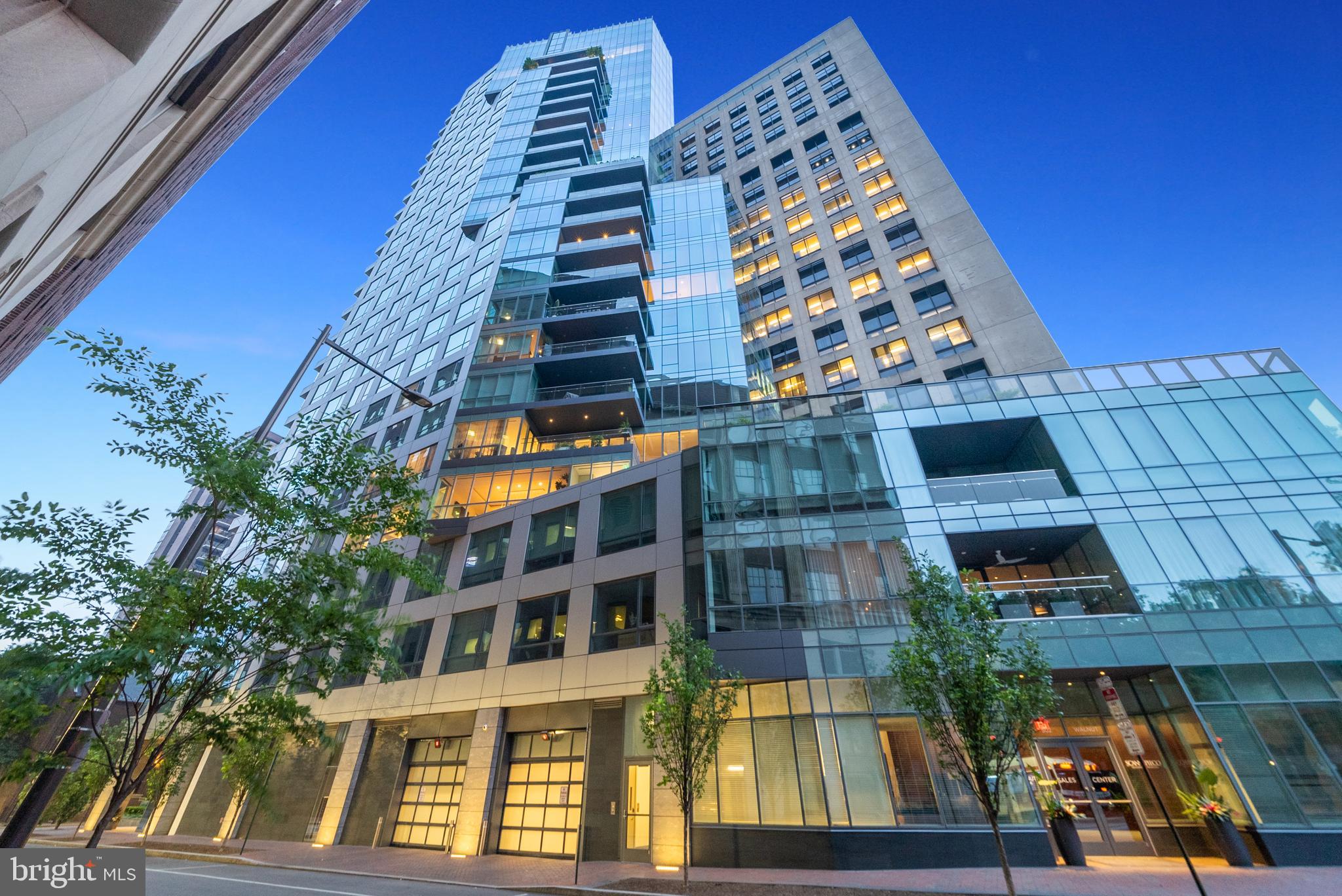 SOCIETY HILL - Residential