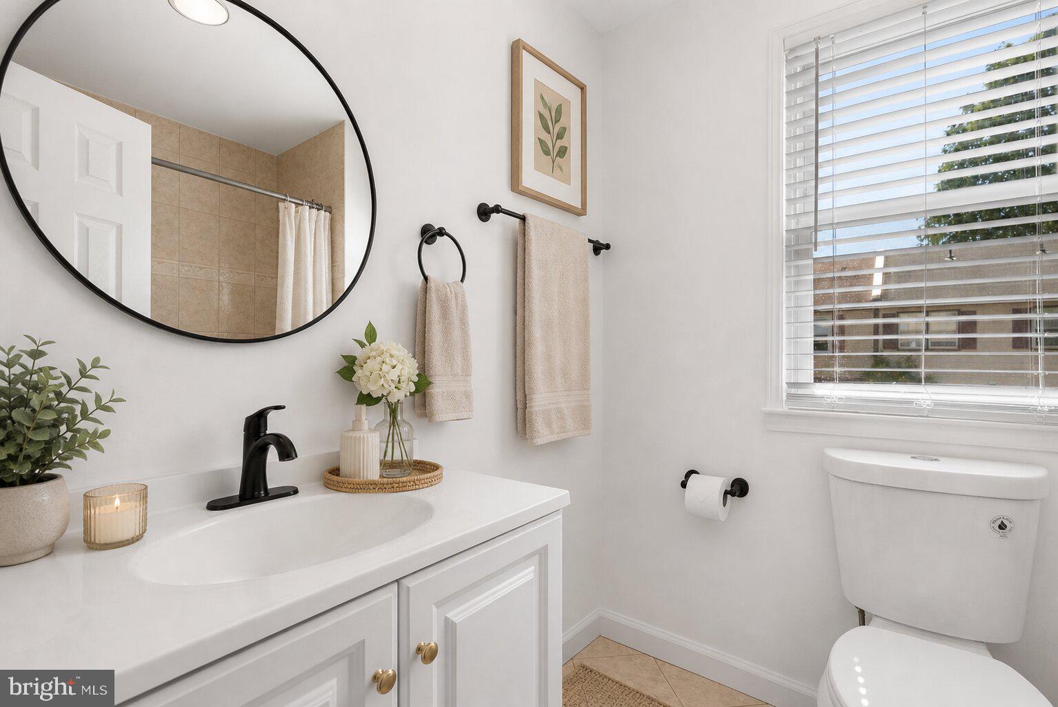 SHADY GROVE VILLAGE - Residential