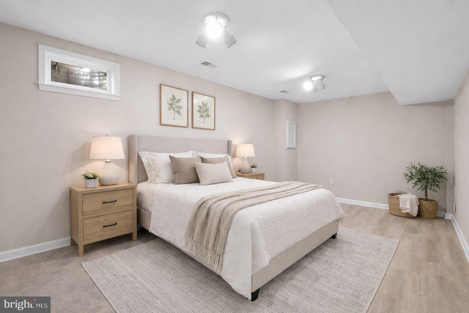 SHADY GROVE VILLAGE - Residential
