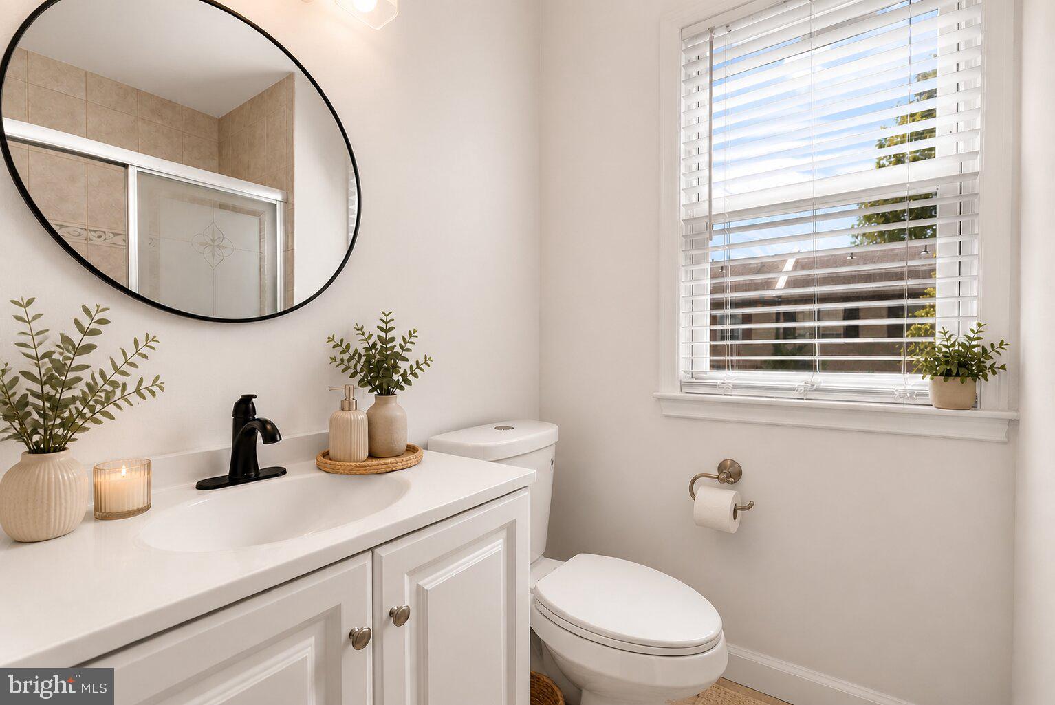 SHADY GROVE VILLAGE - Residential