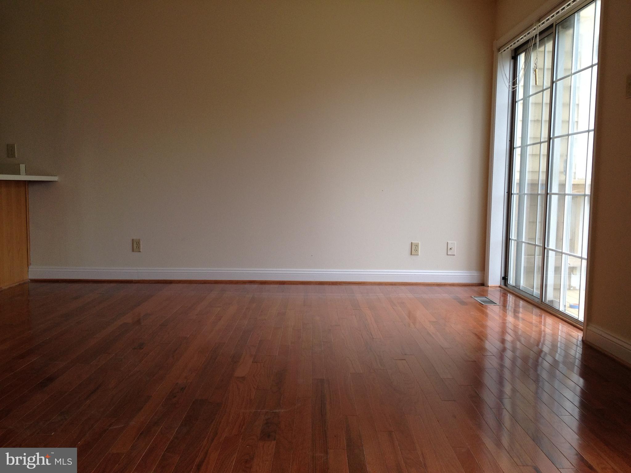 LAKEVIEW - Residential Lease