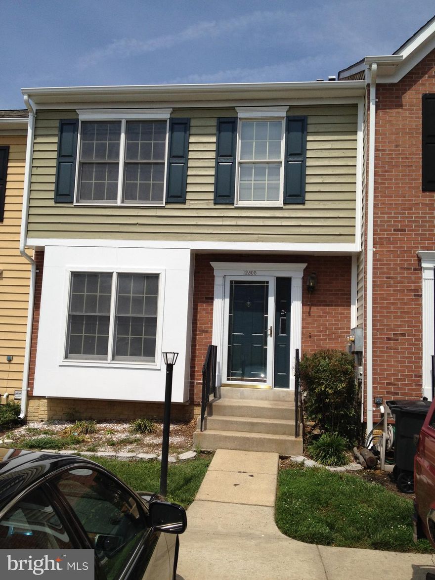 Large townhouse featuring 3 bedrooms, 3.5 baths, wood flooring in foyer, separate dining room, large kitchen, deck off living room, master w/walk in closet, separate shower. Lower level is finished with two rooms for den or game room and separate laundry room and fenced back yard. Lots of storage room.