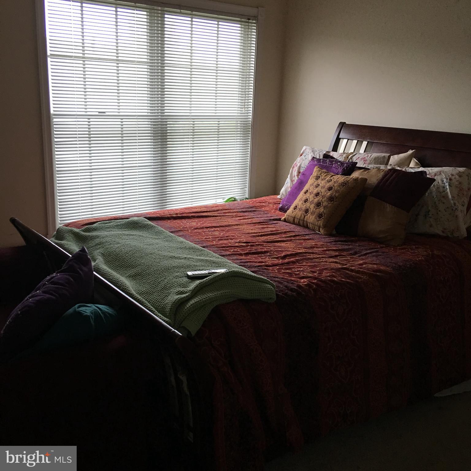 LAKEVIEW - Residential Lease