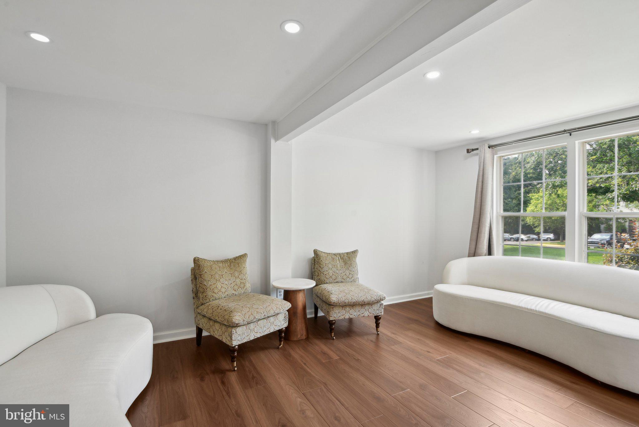 SULLY STATION II - Residential