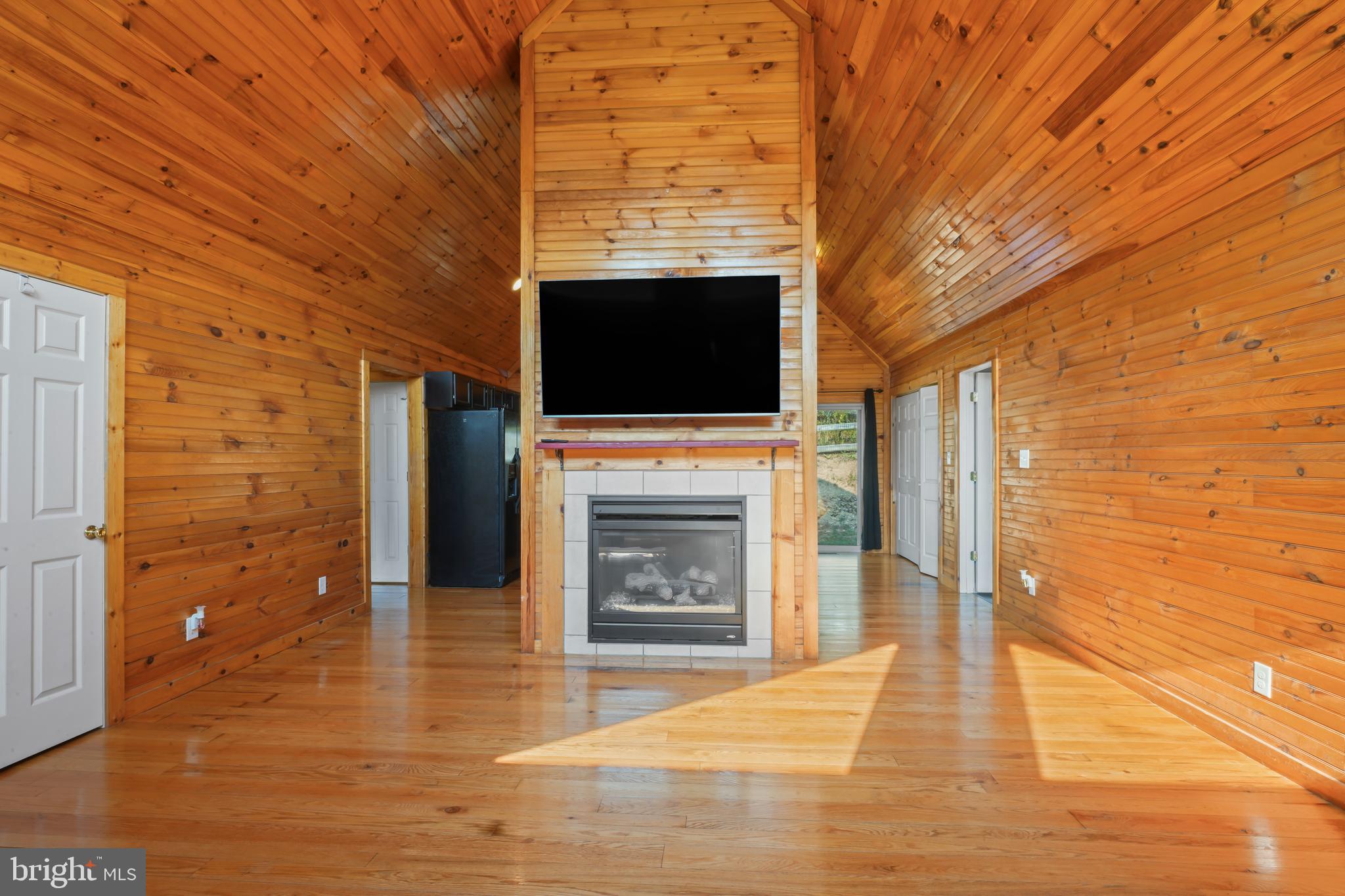 DEHAVEN'S COVE - Residential