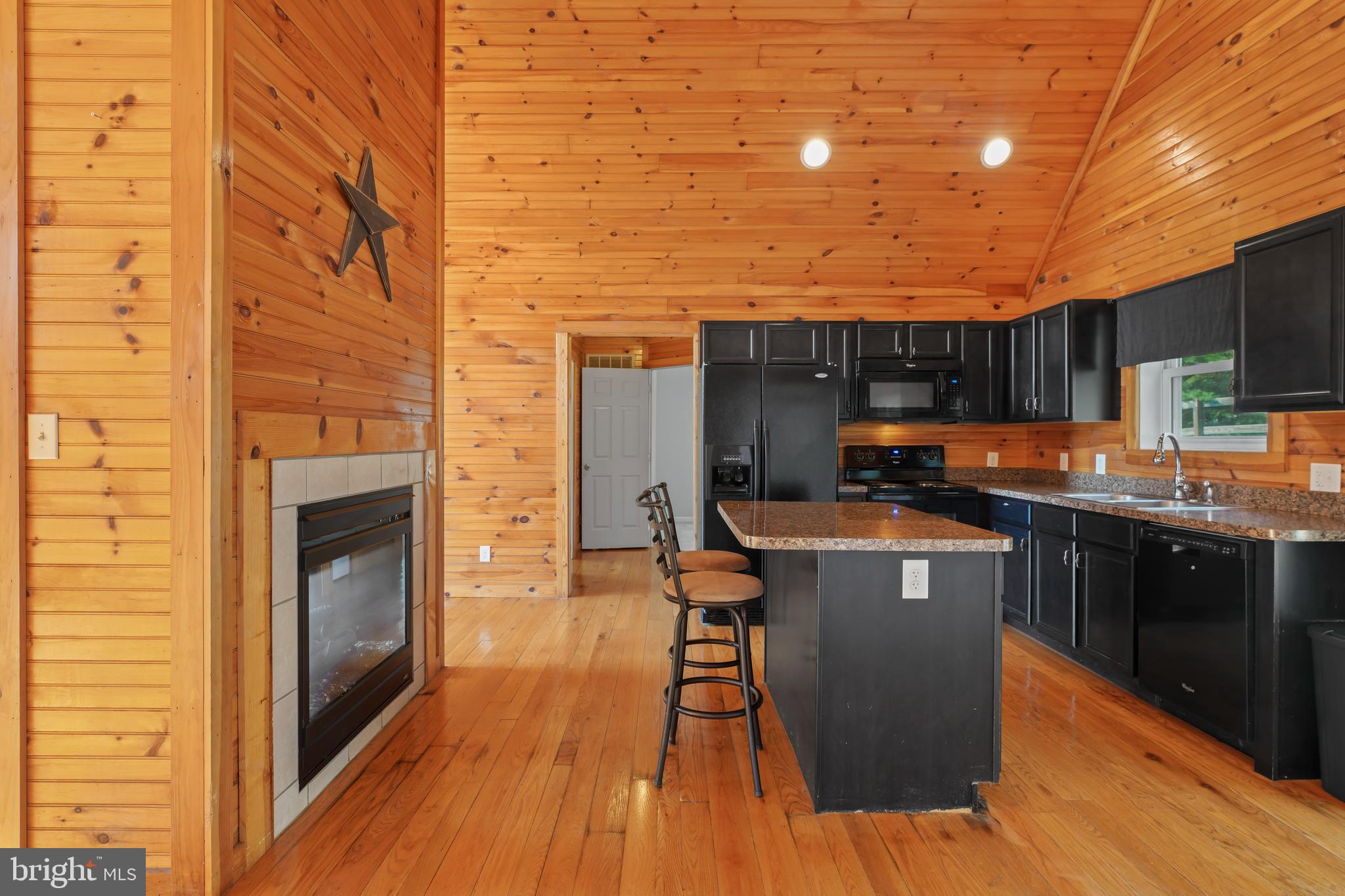 DEHAVEN'S COVE - Residential