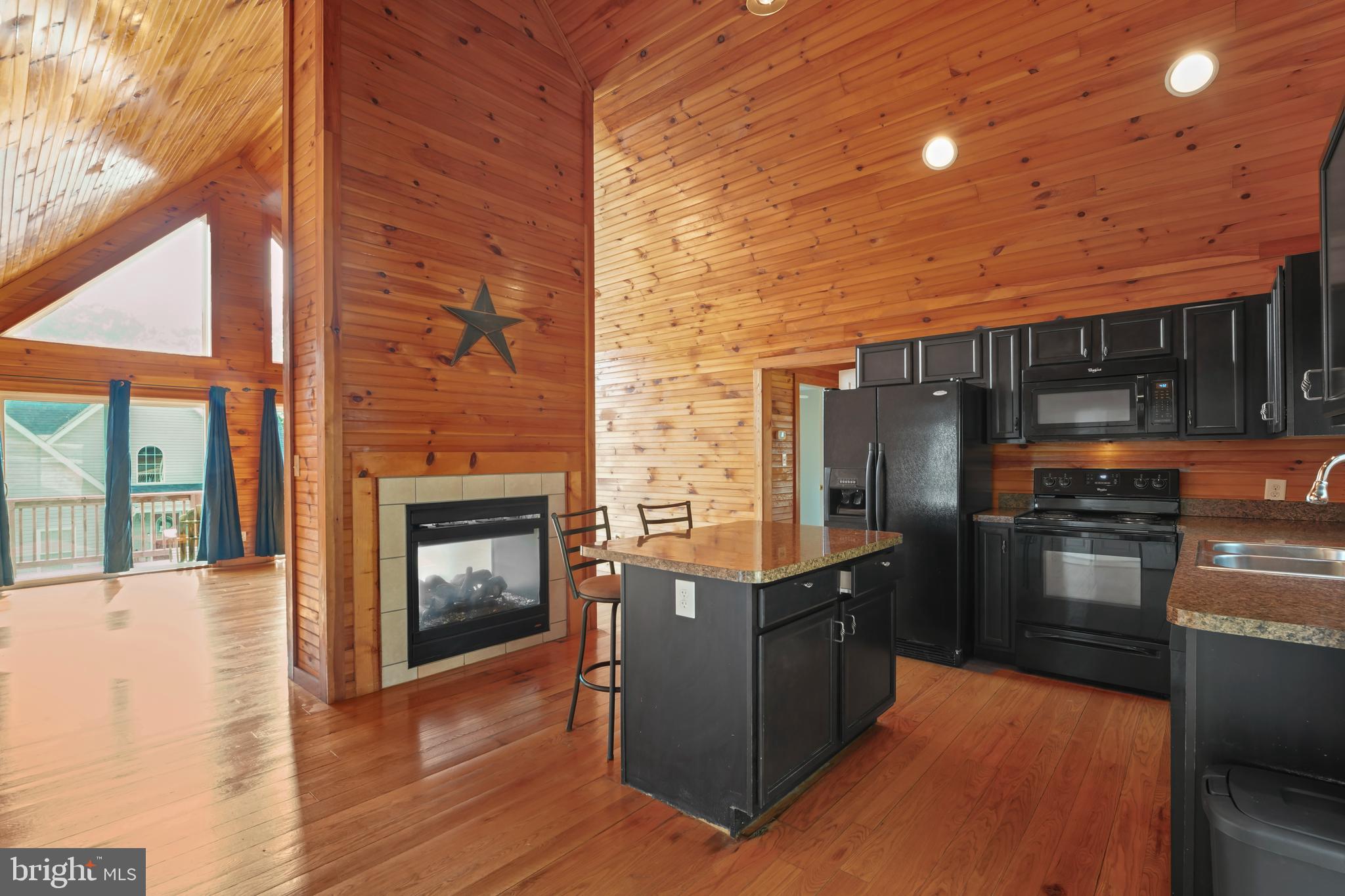 DEHAVEN'S COVE - Residential