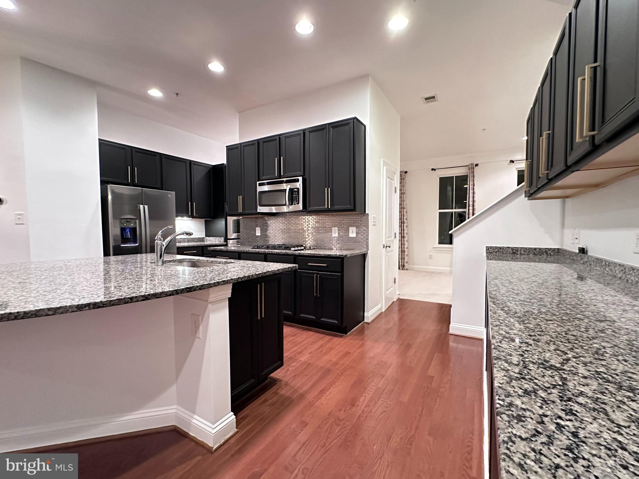 EMERSON - Residential Lease