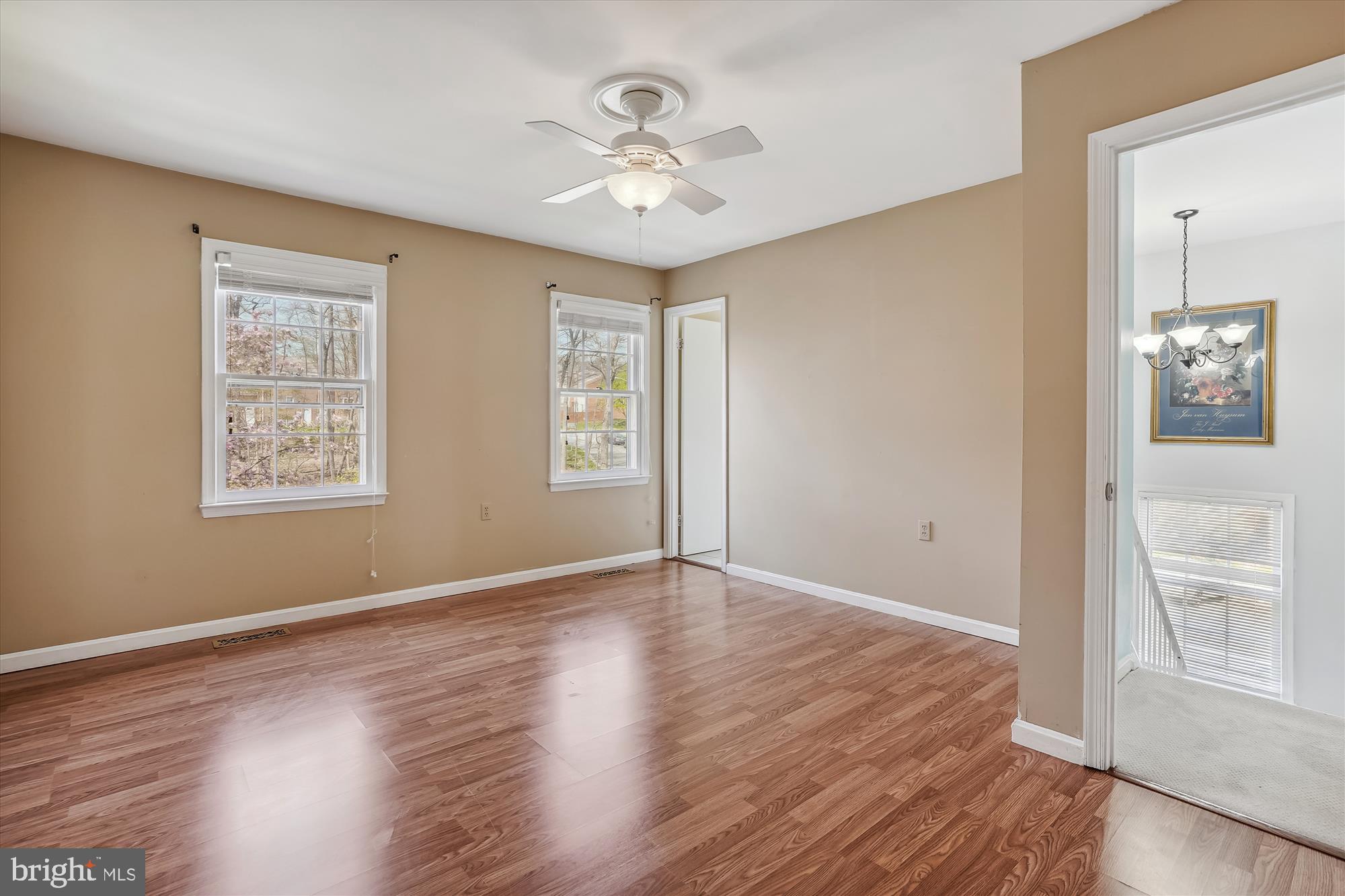 LAKE RIDGE - Residential