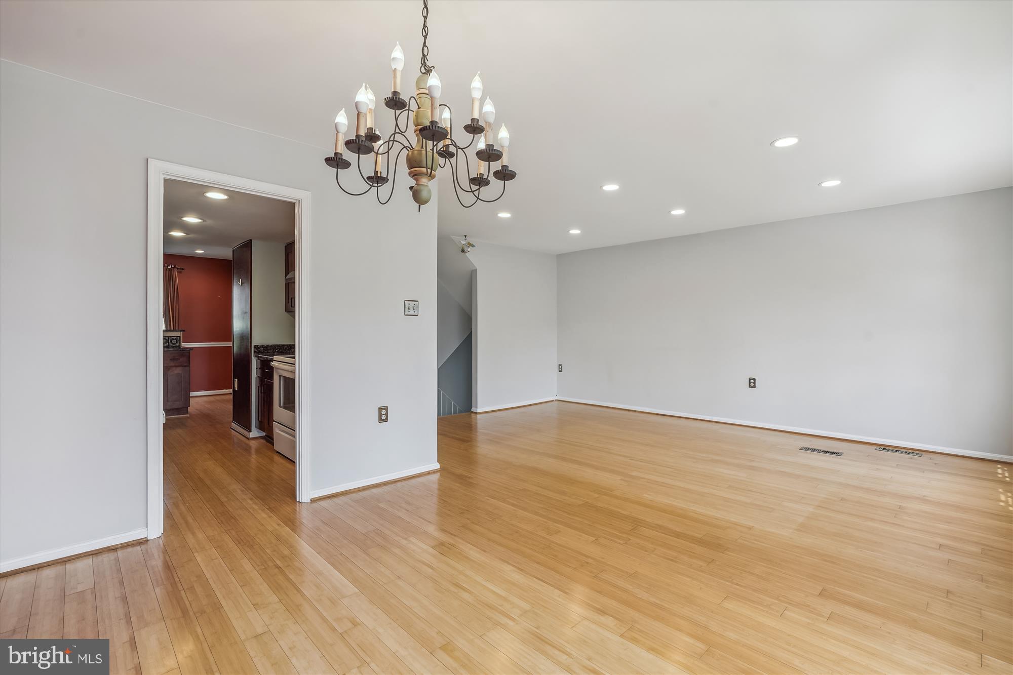 LAKE RIDGE - Residential