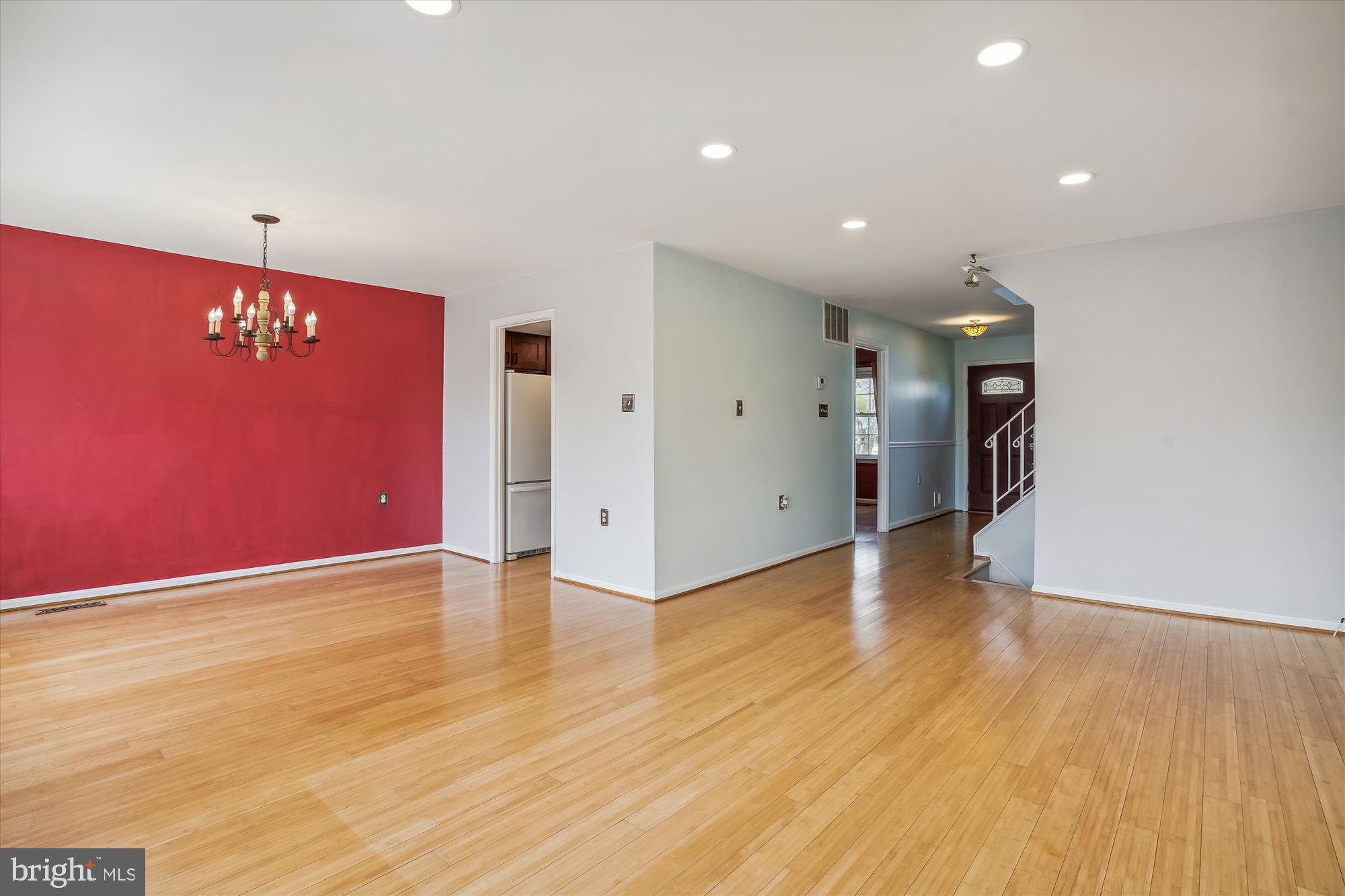 LAKE RIDGE - Residential